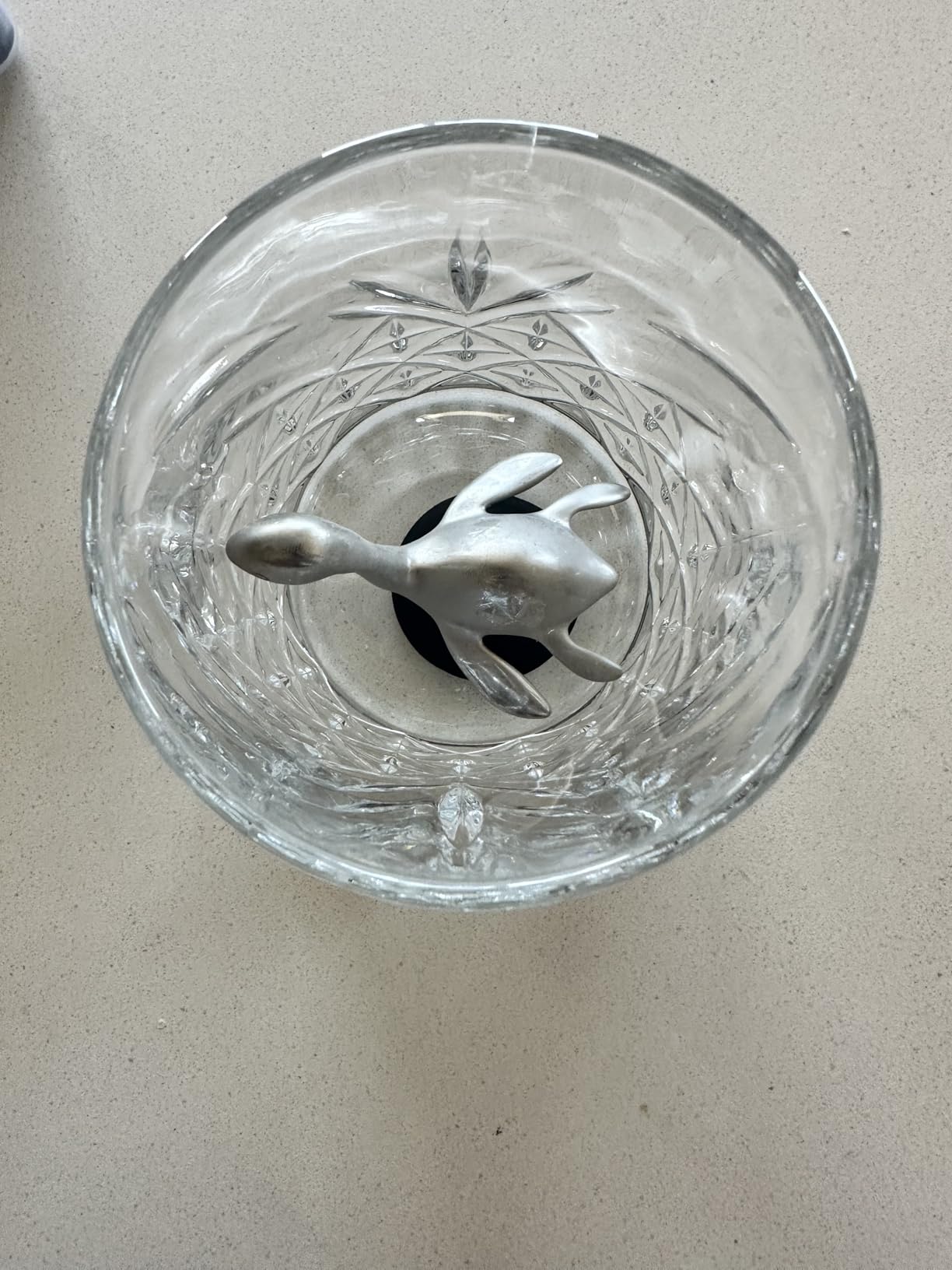 Loch Ness Whisky Chilling Stone - Stainless Steel Reusable Ice Cube | Novelty Bar Accessory for Father's Day, Whisky, Bourbon, Scotch & Cocktail Lovers (Classic Box) customer photo 2