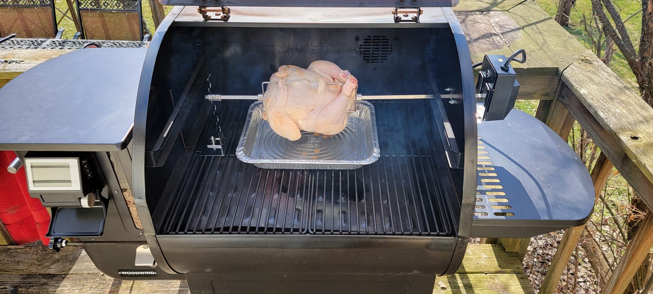 Dreyoo Universal Rotisserie Grill Kit, 360 Degree Automatic Rotating Rotisserie Kit with 120V 4W Motor, 28'' Spit Rod, 2 x 4 Forks, Complete Holders and Fixing Screw for Backyard Camping Grills customer photo 2