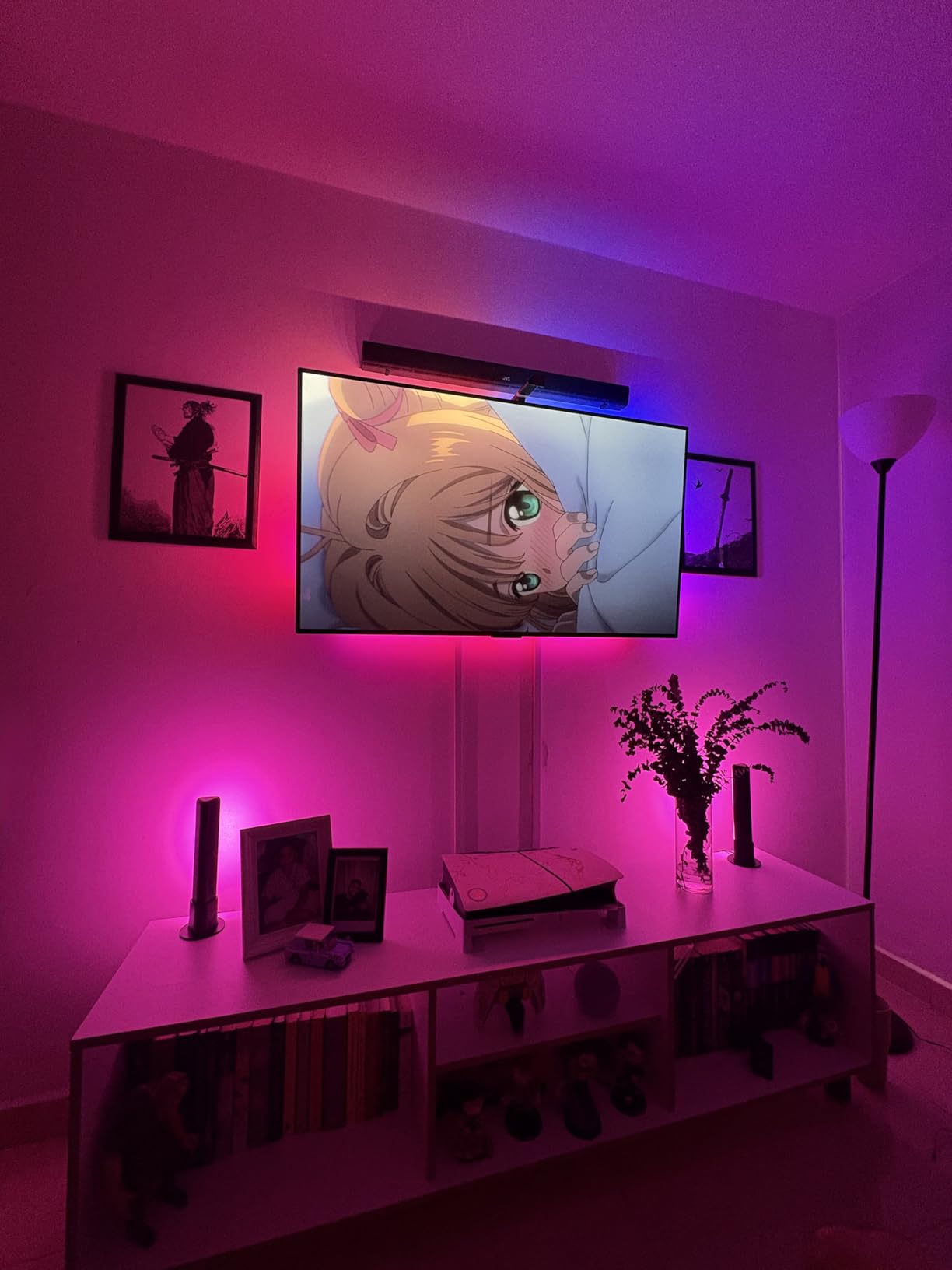 Govee Smart LED Light Bars, Work with Alexa and Google Assistant, RGBICWW WiFi TV Backlights with Scene and Music Modes for Gaming, PC, Living Room Decoration, Black customer photo 2