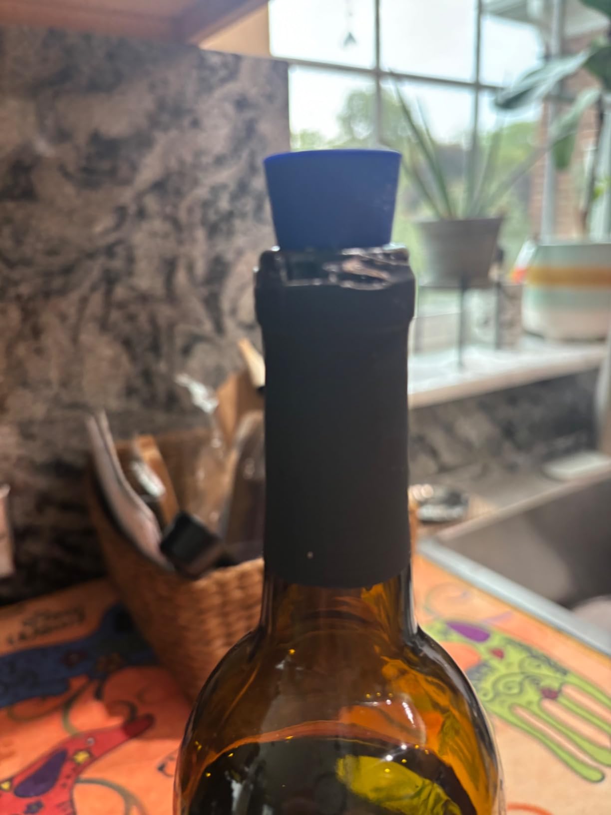 Wine Stoppers Beverage Bottle Sealer Soft Silicone Wine Bottle Stoppers Corks with Grip Top for Keeping Wine Champagne Fresh, 8 Pack customer photo 2