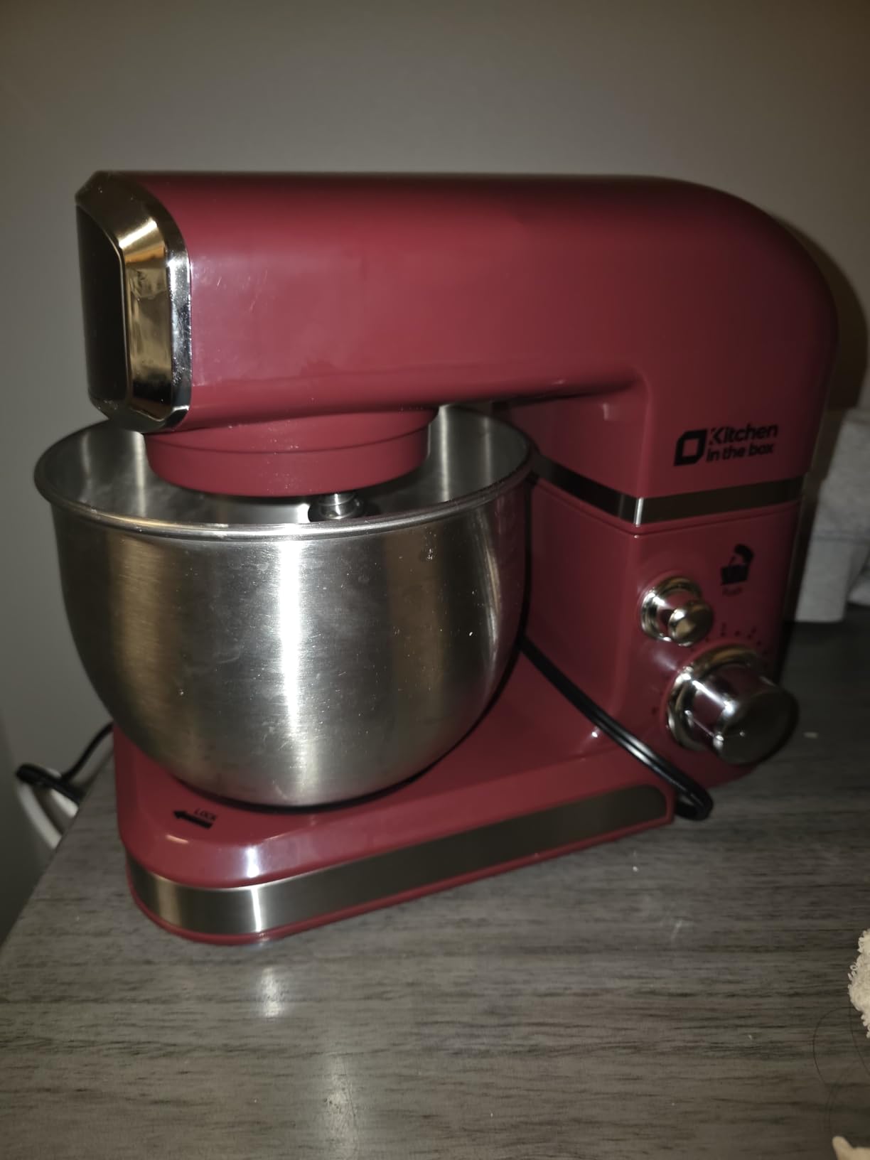 Kitchen in the box Stand Mixer, 3.2Qt Small Electric Food Mixer, 6 Speeds Portable Lightweight Kitchen Mixer for Daily Use with Egg Whisk, Dough Hook, Flat Beater (Black) customer photo 1