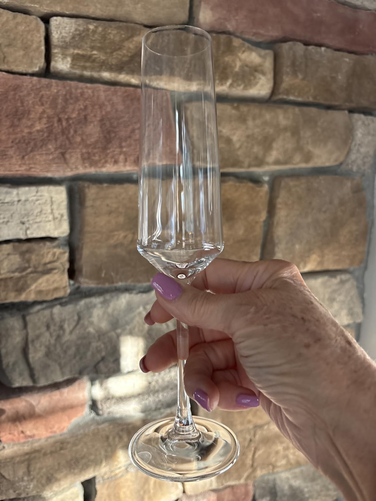 BACLIFE Champagne Flutes - Hand Blown Elegant Champagne Glasses Set of 6 - Unique Gift for Mother's Day, Birthday, Wedding - Ideal for Wine Tasting, Daily Use - 7.5 oz, Clear customer photo 1