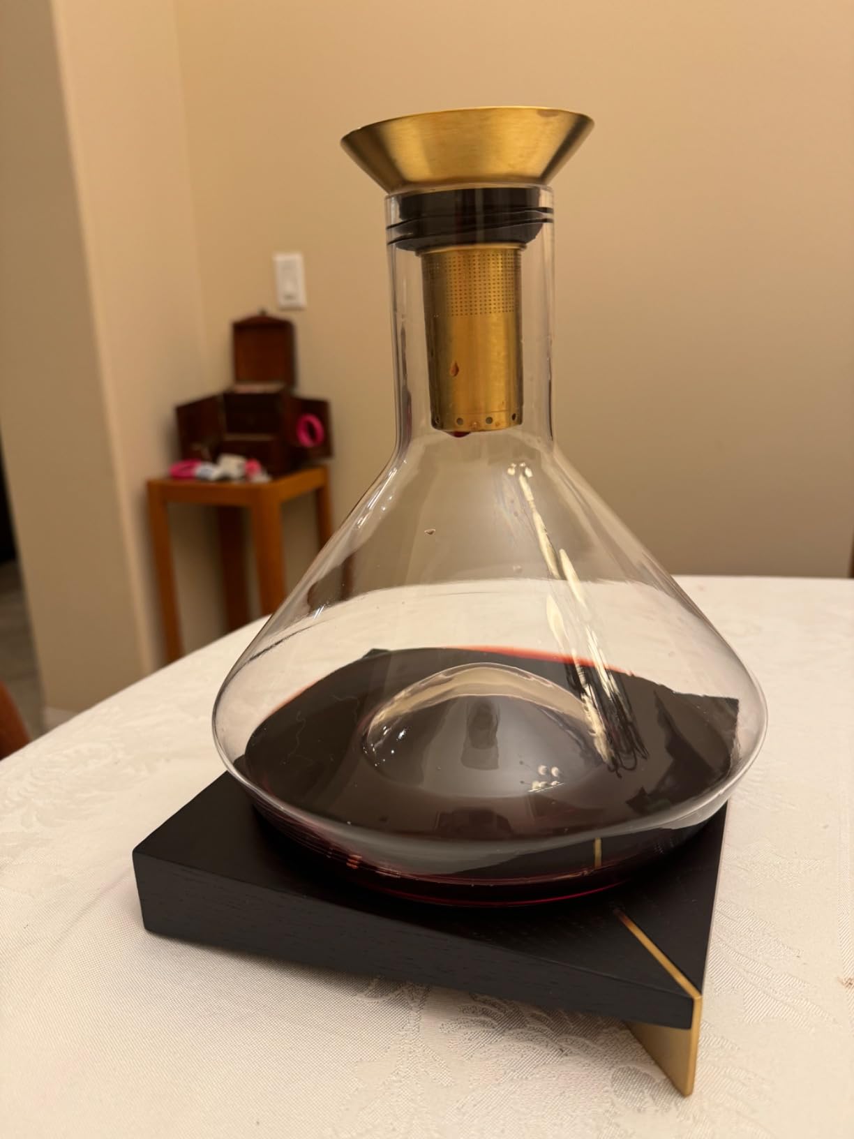 RBT Premium Wine Decanter with Sediment Strainer and Integrated Aerator | Crystal Glass Carafe to Enhance Flavor and Clarity customer photo 1