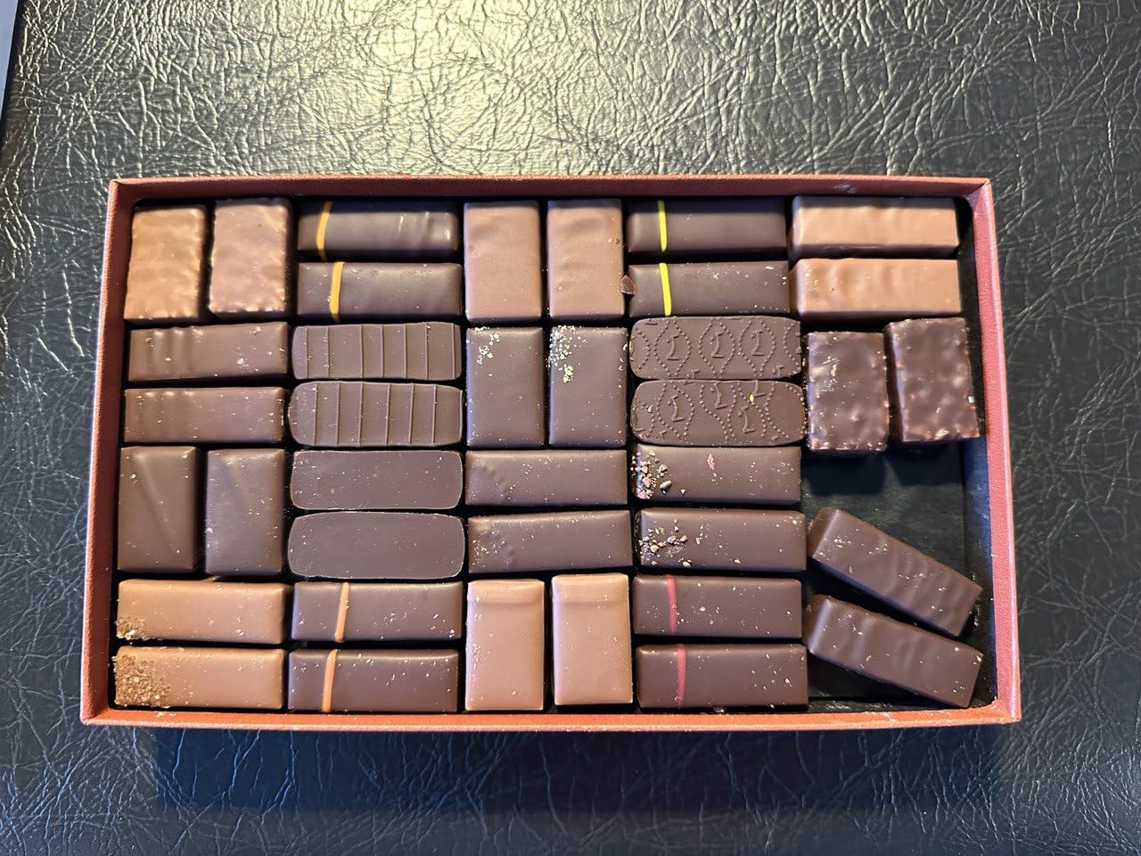 LA MAISON DU CHOCOLAT Coffret Maison, Gourmet Dark And Milk French Chocolate Gift Box, 40 Pieces customer photo 1