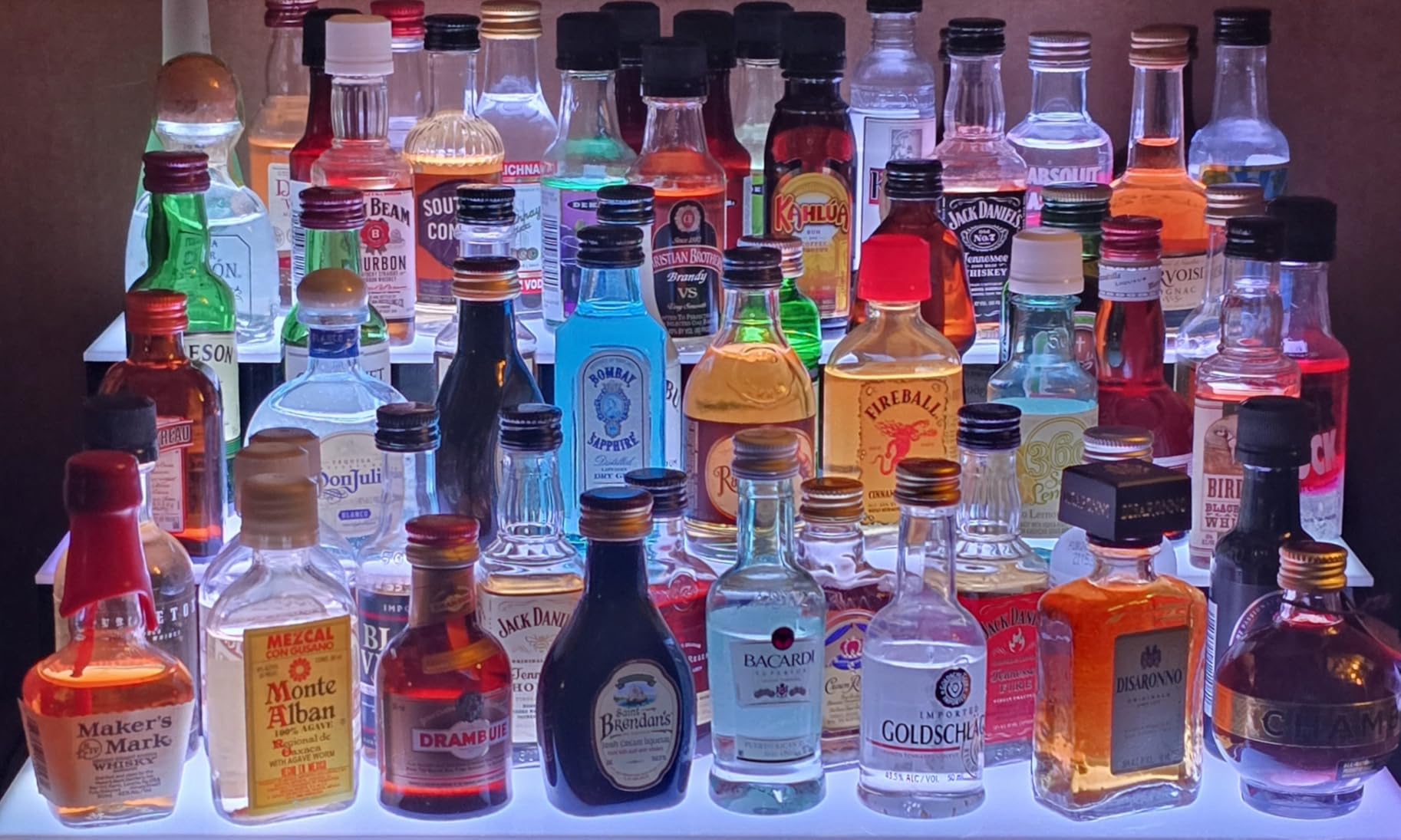 Royxen LED Lighted Liquor Bottle Shelf 3 Tier, 16 Inch Bar Shelf with Remote, Bottle Stand Multi-Color Lighting Modes for Bars customer photo 1