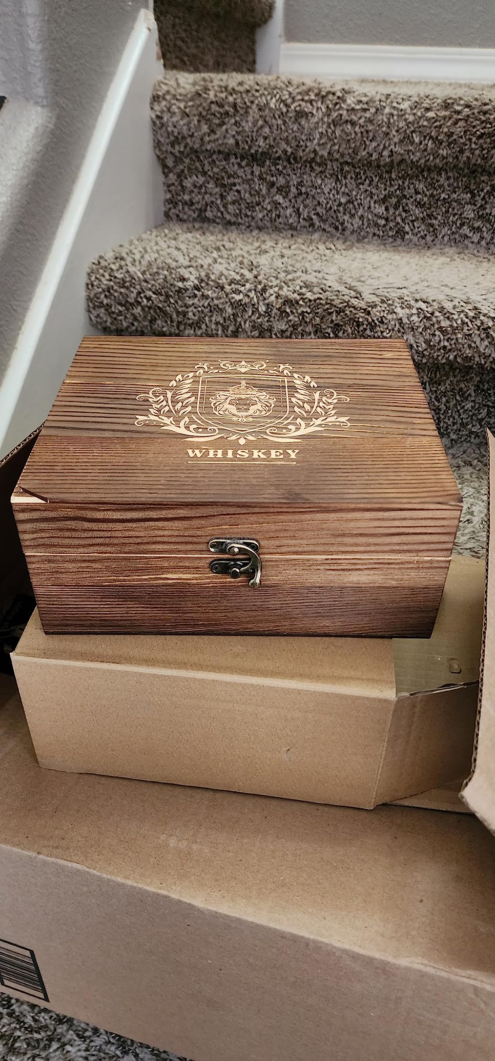 Whiskey Stones and Whiskey Glass Gift Set, DIOXADOP 8 Natural Whisky Stones 1 Crystal Whisky Glasses with Blessing Card in Exquisite Wooden Box customer photo 2