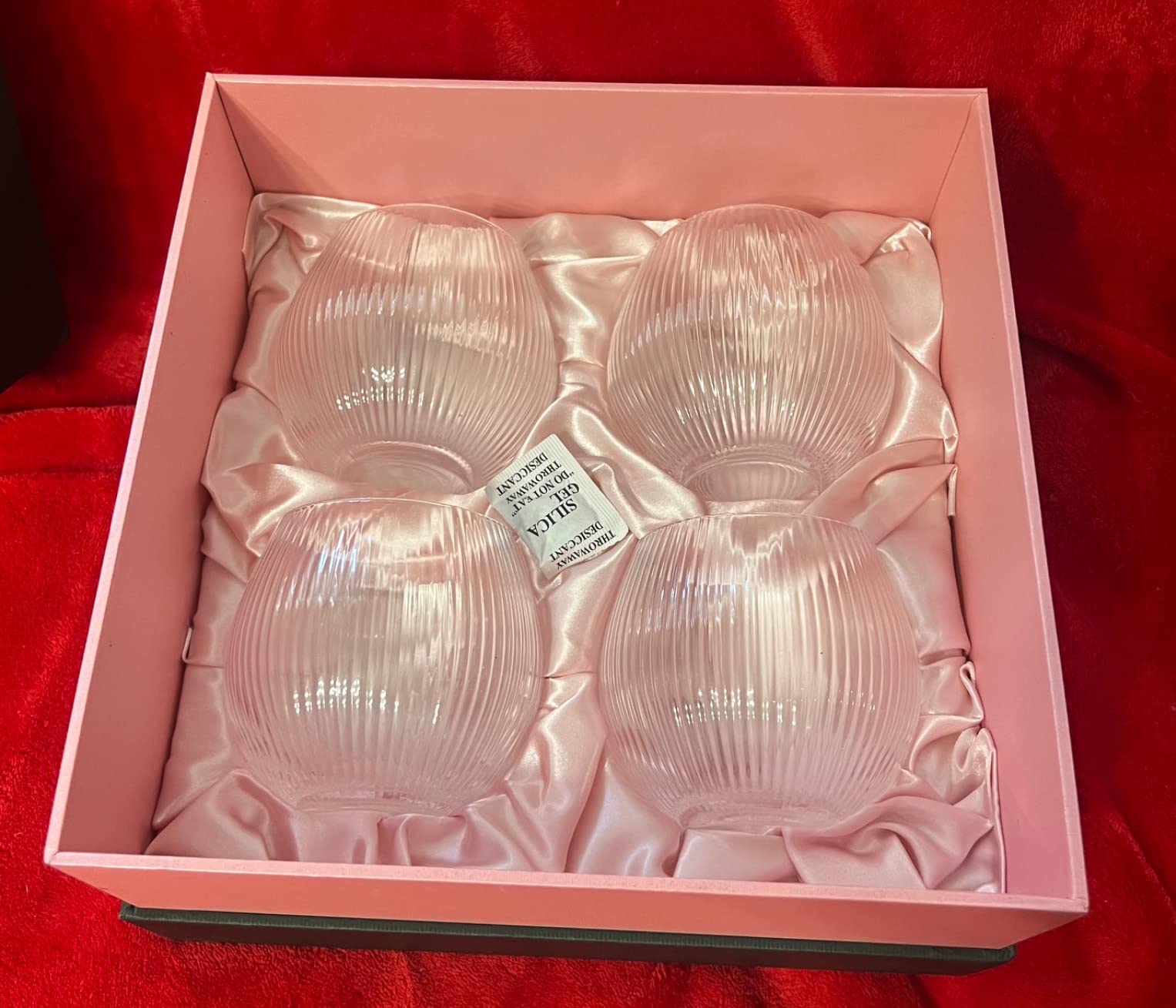 Vintage Art Deco Gin and Tonic Balloon Glasses | Set of 4 | 13.5 oz Stemless Crystal Copas for Drinking Gin Cocktails | Retro Gift Goblets for Gin Lovers | Bubble Cups for Bar Drinks customer photo 2