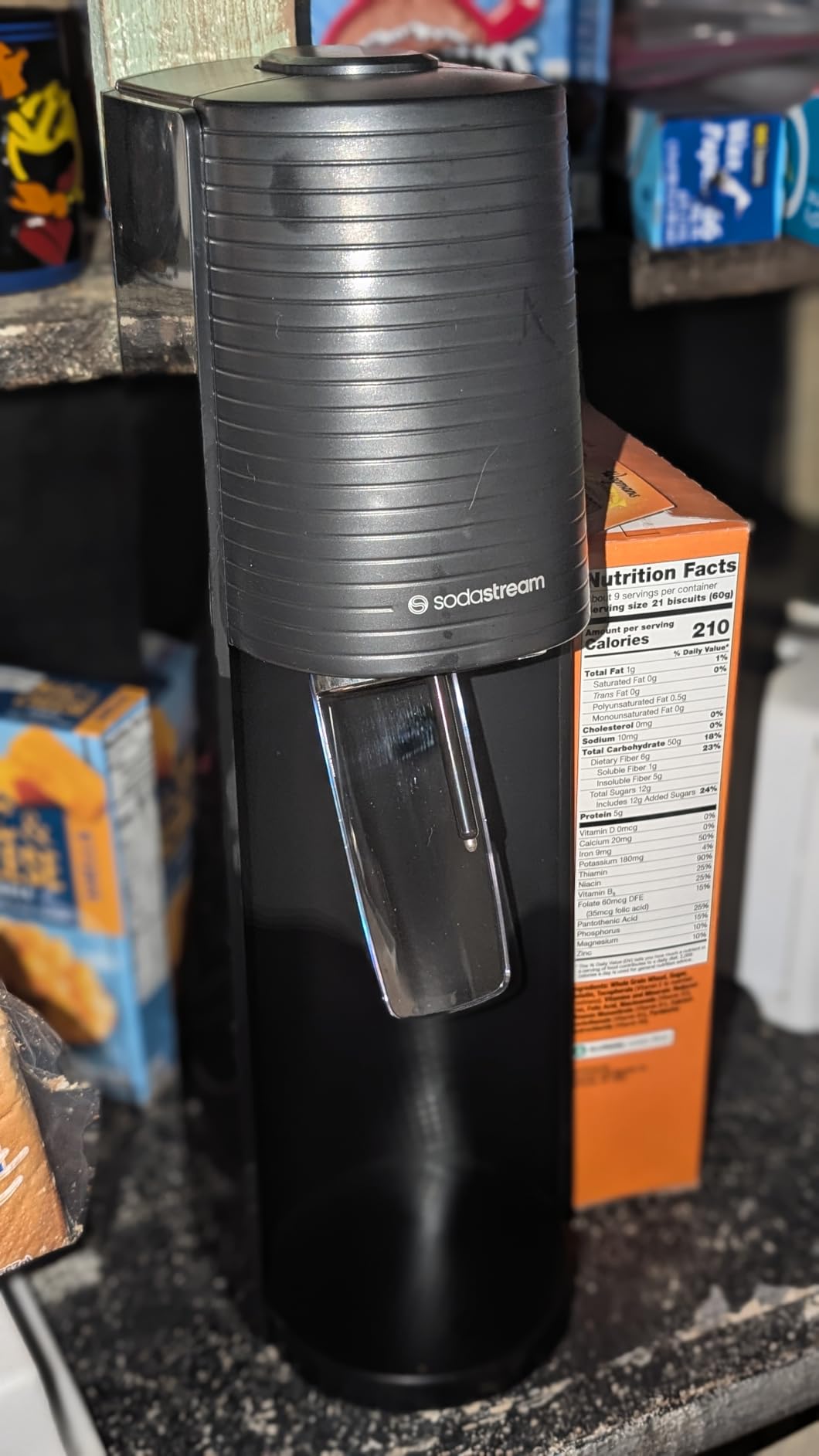 SodaStream Terra Soda Streaming Machine - STARTER KIT - Sparkling Water Maker with CO2 & Bubly Drop - Eco-Friendly, No Batteries Needed - Black customer photo 2