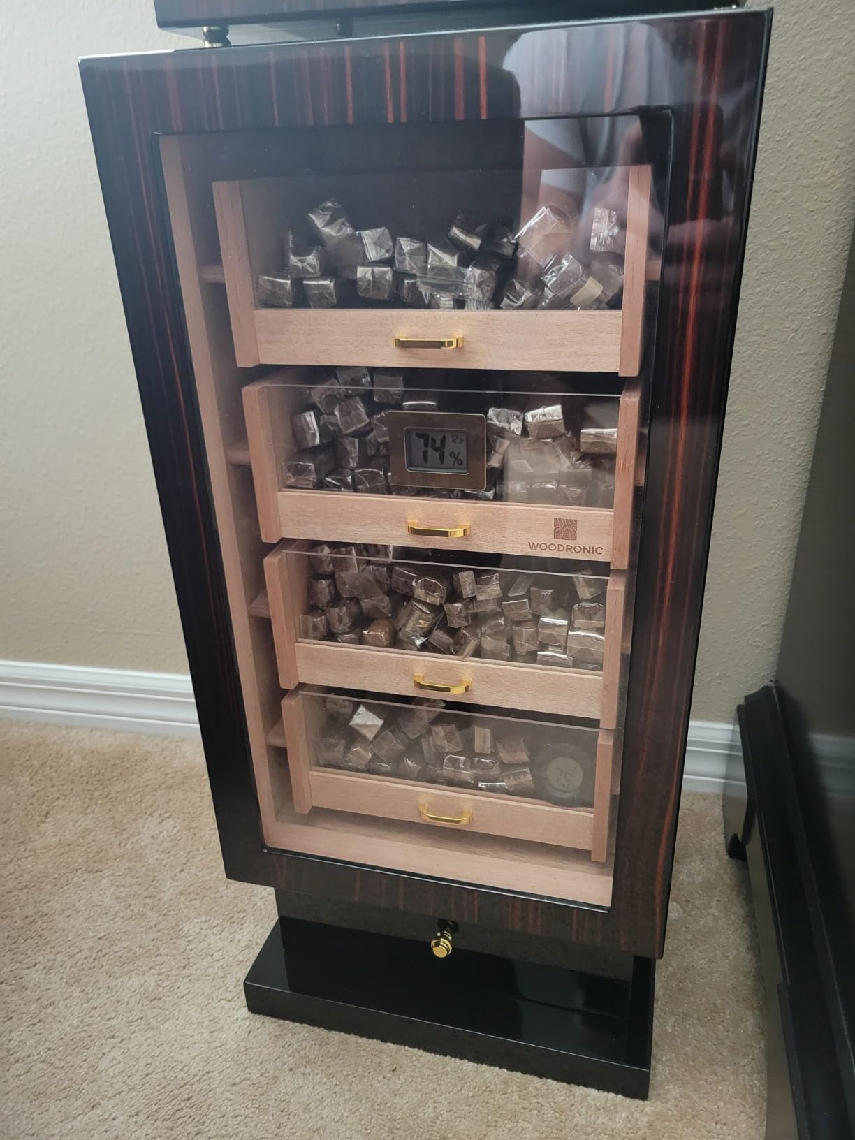 Woodronic Cigar Cabinet Humidor for 200-250 Cigars with Accessory Drawer, Crystal Humidifiers, USB Cables for Electric Humidifiers, Lock & Keys and Spanish Cedar Lining, Home & Commercial Display customer photo 1