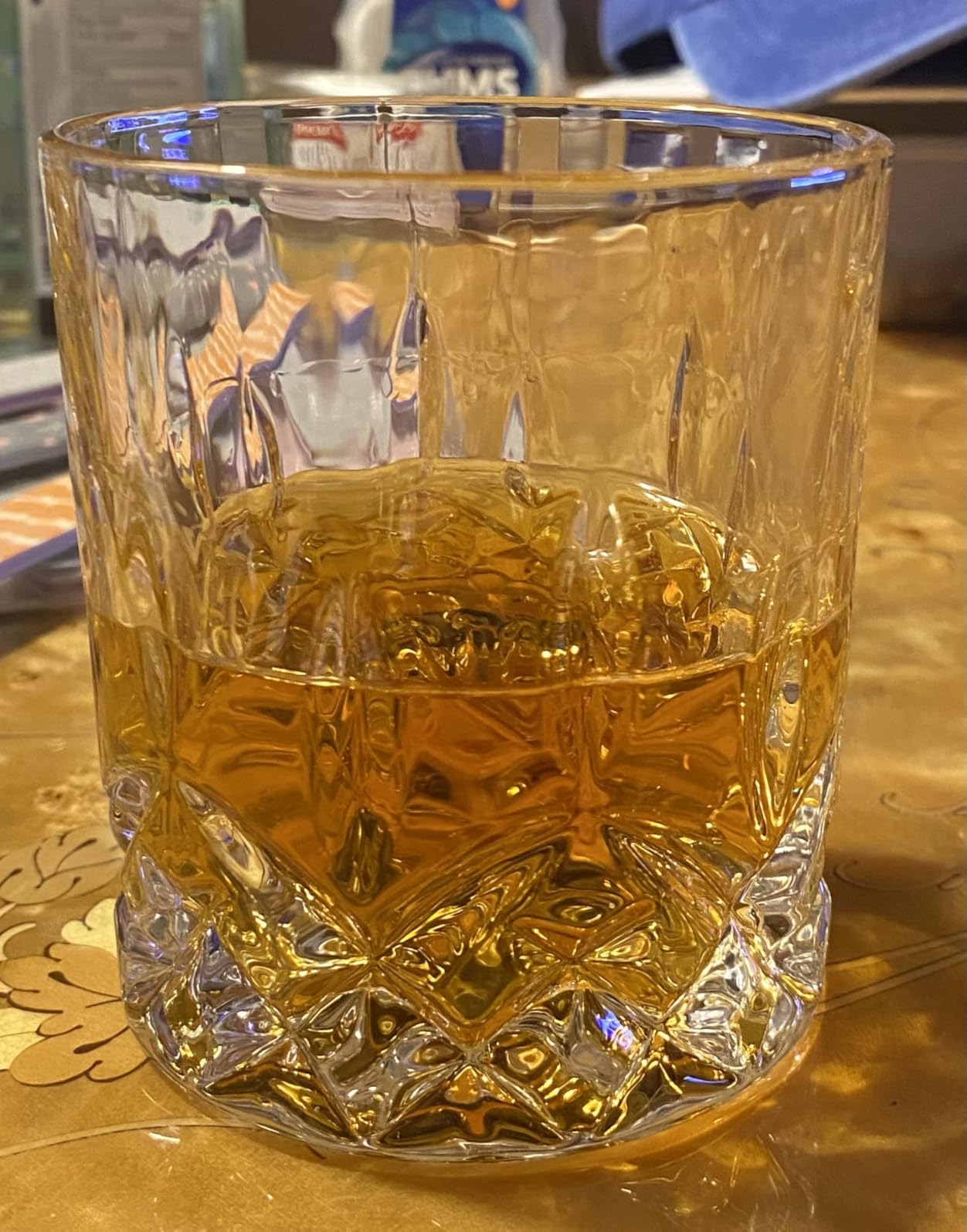 LEMONSODA Crystal Cut Old Fashioned Whiskey Glasses Set of 2, 4, 6-10oz Ultra-Clear Premium Lead-Free Rocks Glass Tumbler For Drinking Bourbon, Scotch, Cognac, Cocktails (Set of 2) customer photo 1