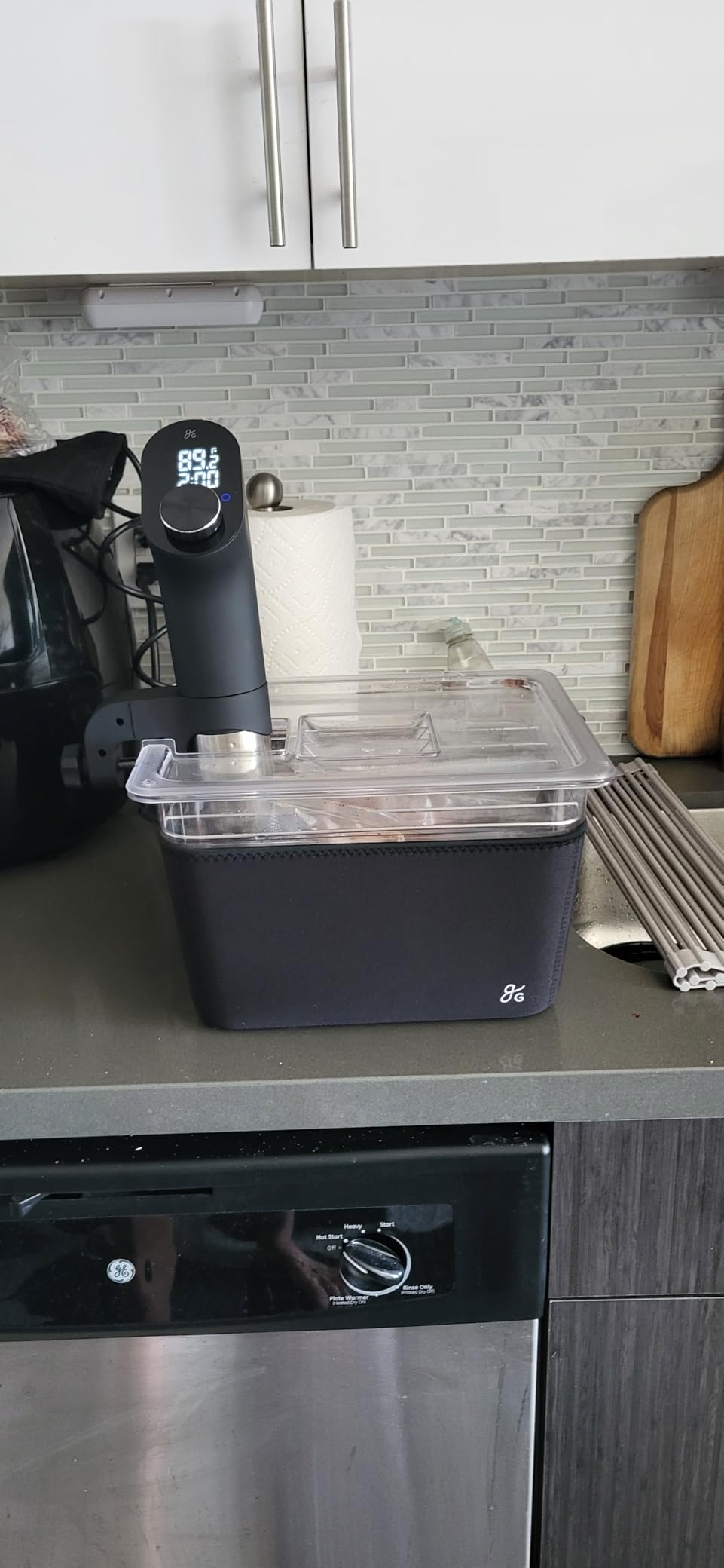 Greater Goods Sous Vide Container 12 Qt with Stainless Steel Rack, Insulation Sleeve, and Lid, (Onyx Black) customer photo 2