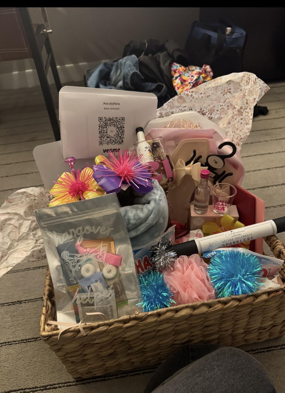 Casey Aileen Hangover Kit (1 Pack) Pre Filled Party Favors, Goodie Bags, Gift for Bachelorette, Wedding, 21st Birthday, Girls Trip and All Celebrations customer photo 1