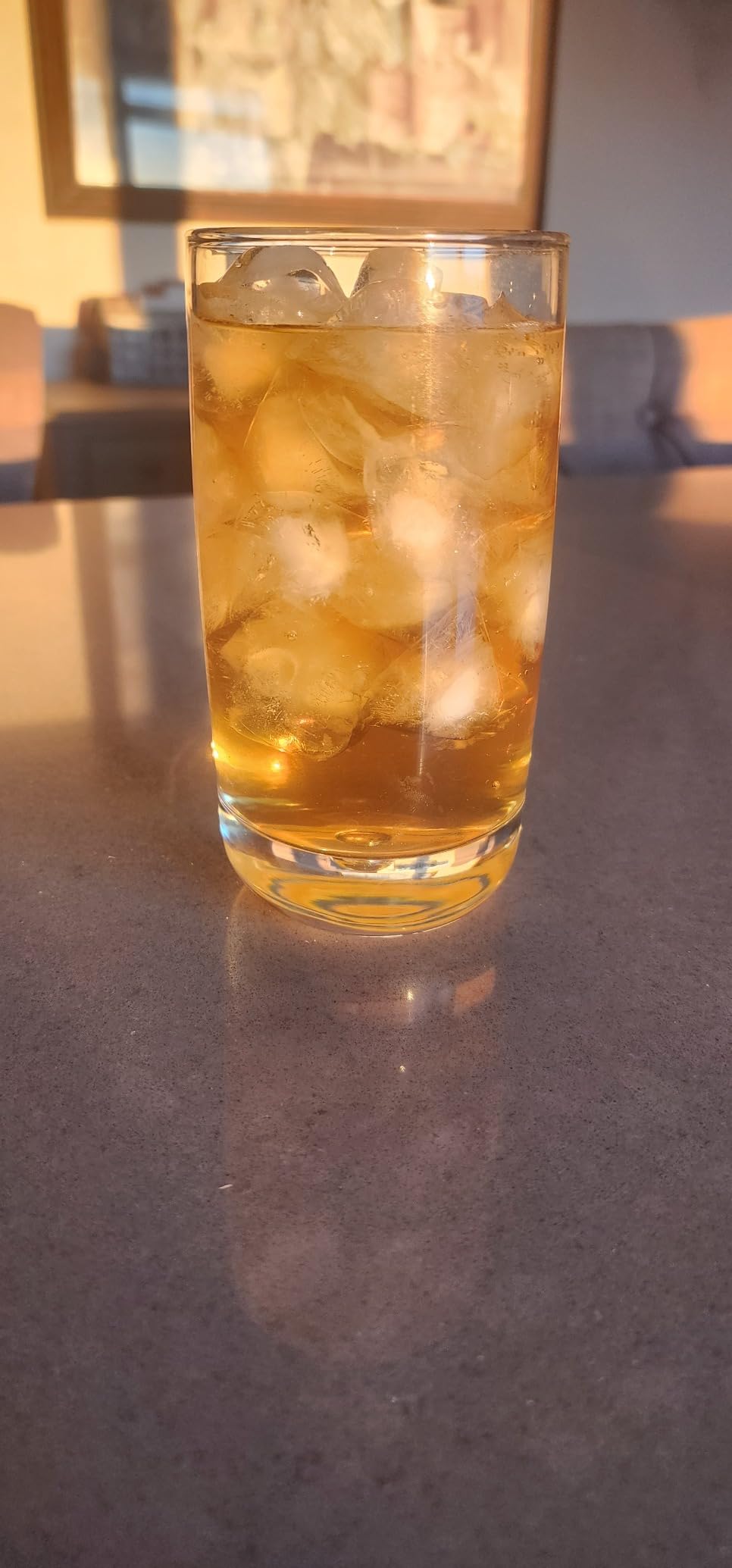Set of 4 Highball Glasses 16 Oz Collins Cocktail Drinking Glass Cups, Bubble Base Glassware for Water, Juice, Cocktails, Beer Pint Glasses, Modern Basic Tumblers customer photo 2