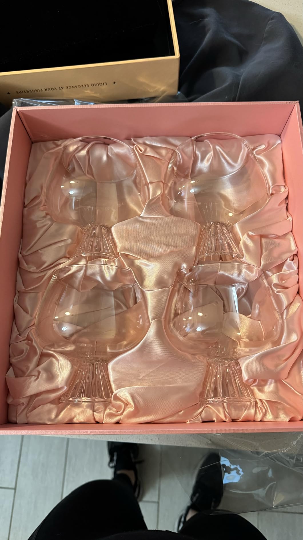 GLASSIQUE CADEAU Venice Goblet Cocktail Glasses for Gin Tonic, Aperol Spritz, Sangria | Modern Glassware Collection | Set of 4 | 17 oz Light Borosilicate Glass Balloons customer photo 2