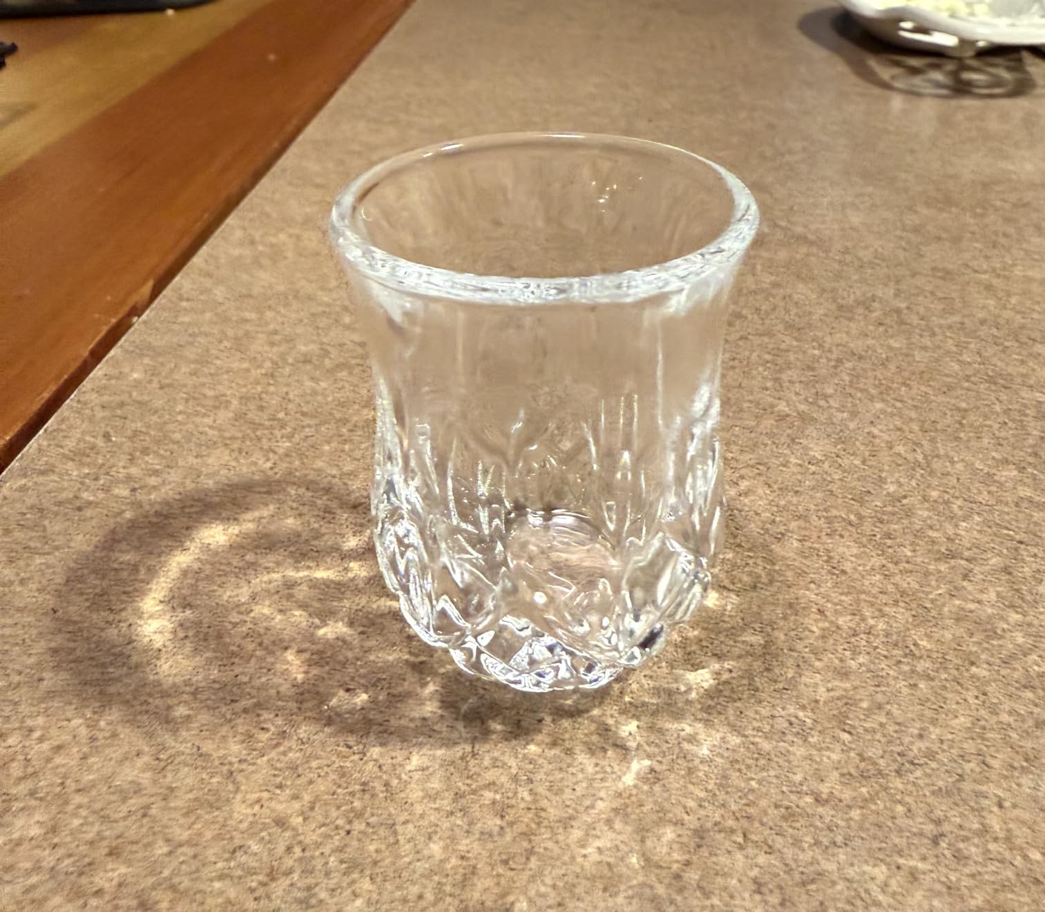 QUAFFER Shot Glass (Set of 6) - Elegant Diamond Patterned Shot Glasses 1.75 oz customer photo 1