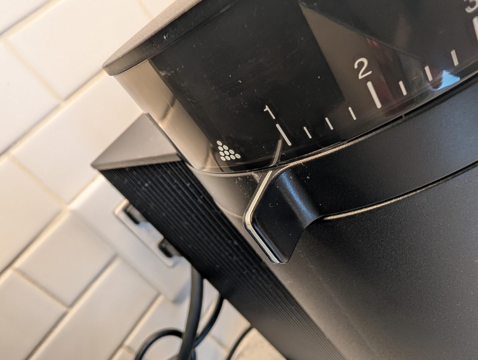 Fellow Opus Conical Burr Coffee Grinder - Electric Espresso Grinder for Home Use, 41 Adjustable Settings for Drip, French Press, Cold Brew & More, 40mm Stainless Steel Burrs, Matte Black customer photo 1