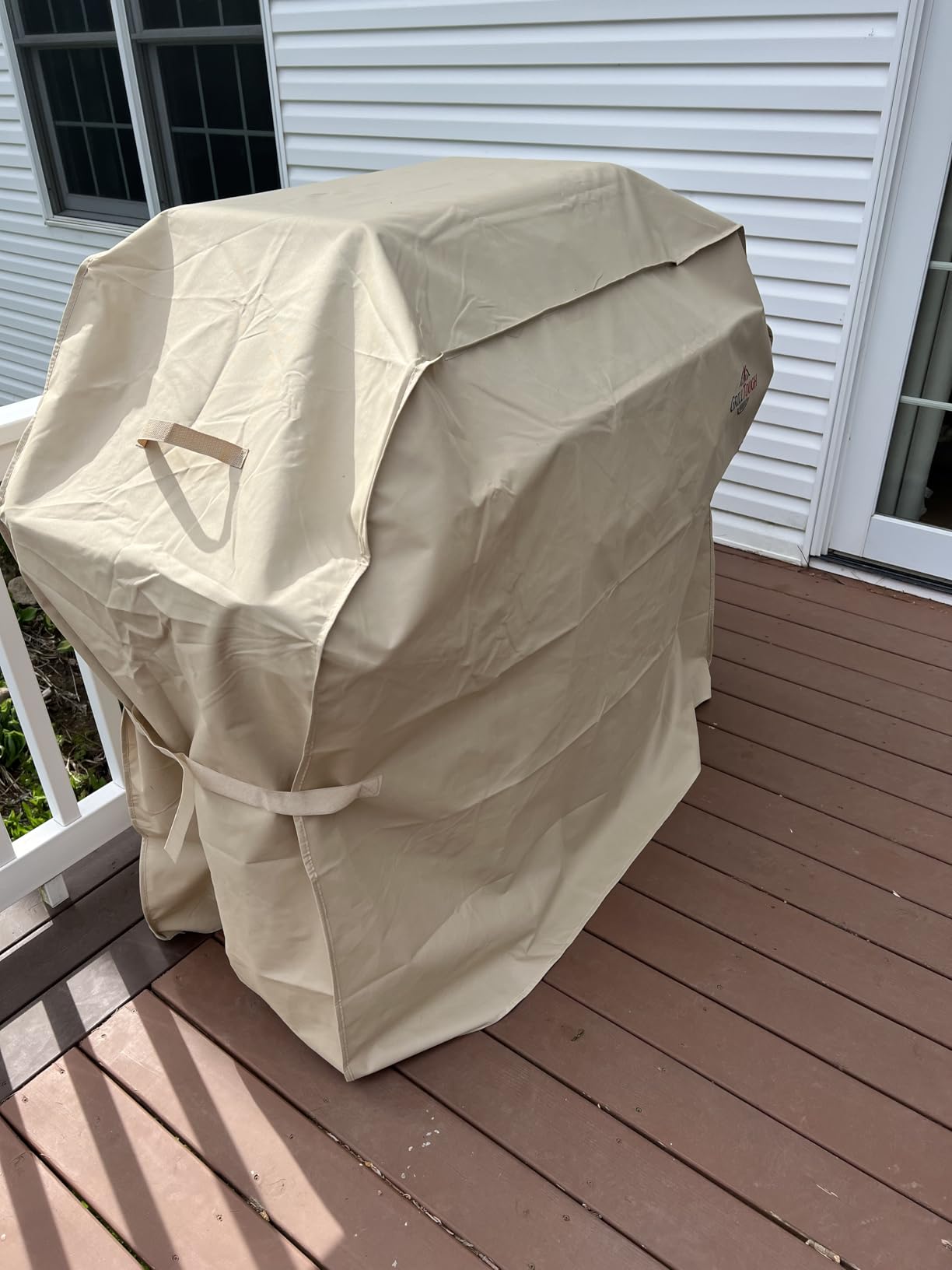 GrillTough Heavy Duty BBQ Grill Cover for Outdoor Grill, 58 Inch - Waterproof, Weather Resistant, UV & Fade Resistant with Adjustable Straps - Gas Grill Cover for Weber, Genesis, Charbroil, etc. Black customer photo 1