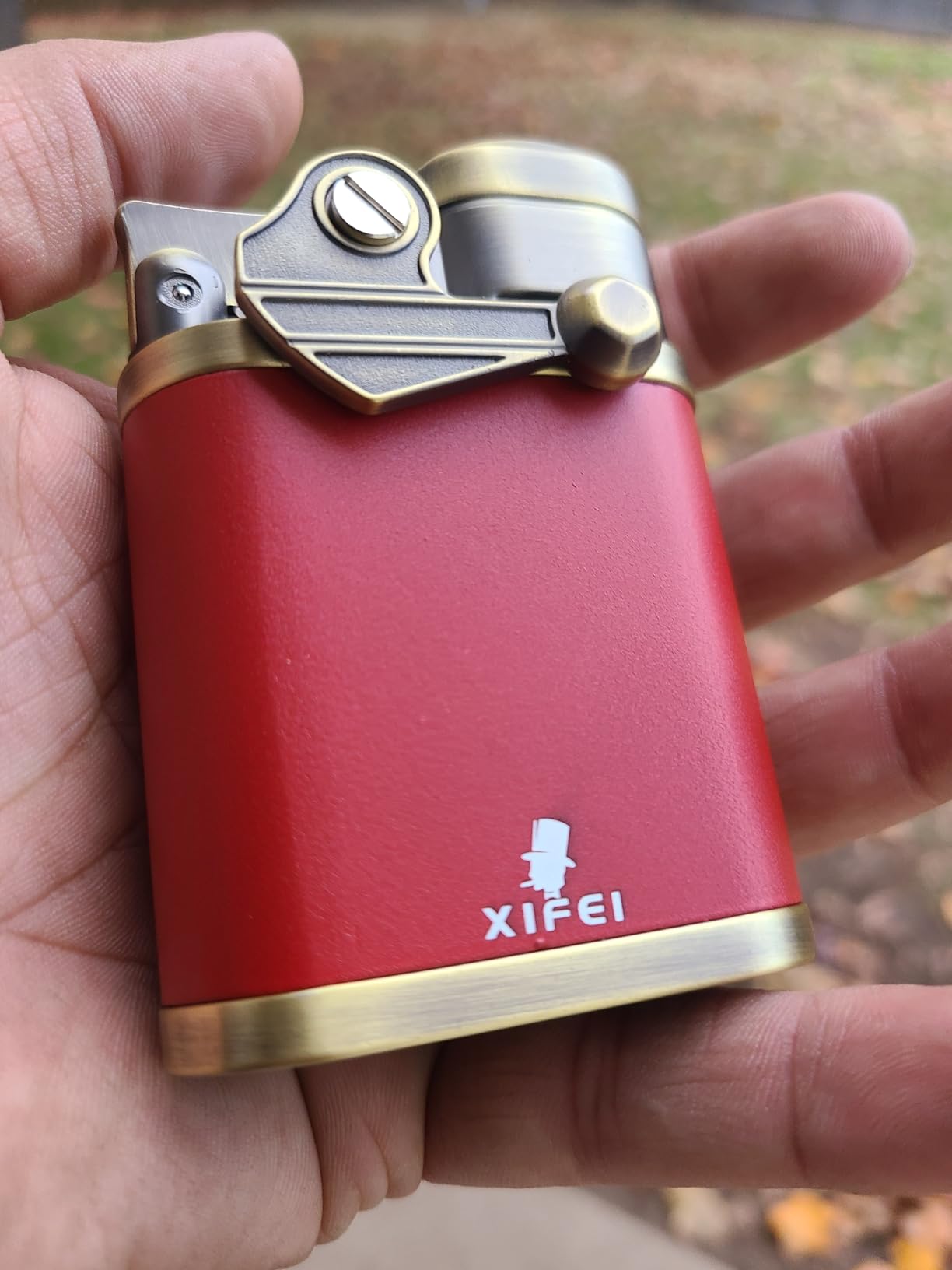 XIFEI Cigar Lighter 4 Jet Flame Torch Lighter with Cigar Holder, Windproof Rocker Arm Lighter Adjustable Flame, Refillable Butane Lighter Smoking Lighters Gift for Men (Bronze) customer photo 2