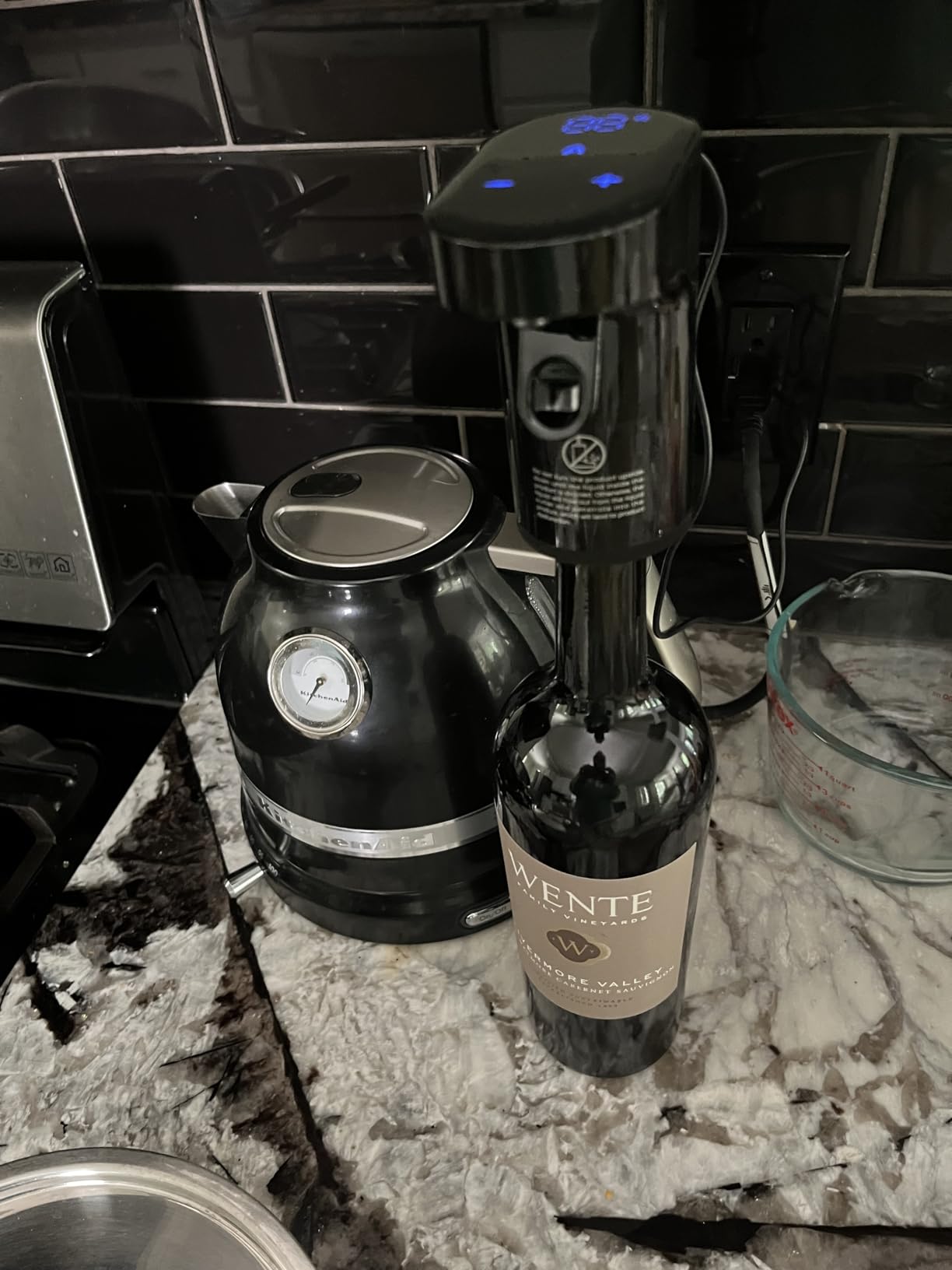5-in-1 Electric Wine Decanter & Smart Liquor Dispenser, Automatic Aerator & Pourer with 1-999ml Precision Dosing, Gift for Men, Dad, Whiskey Lovers (Black) customer photo 1