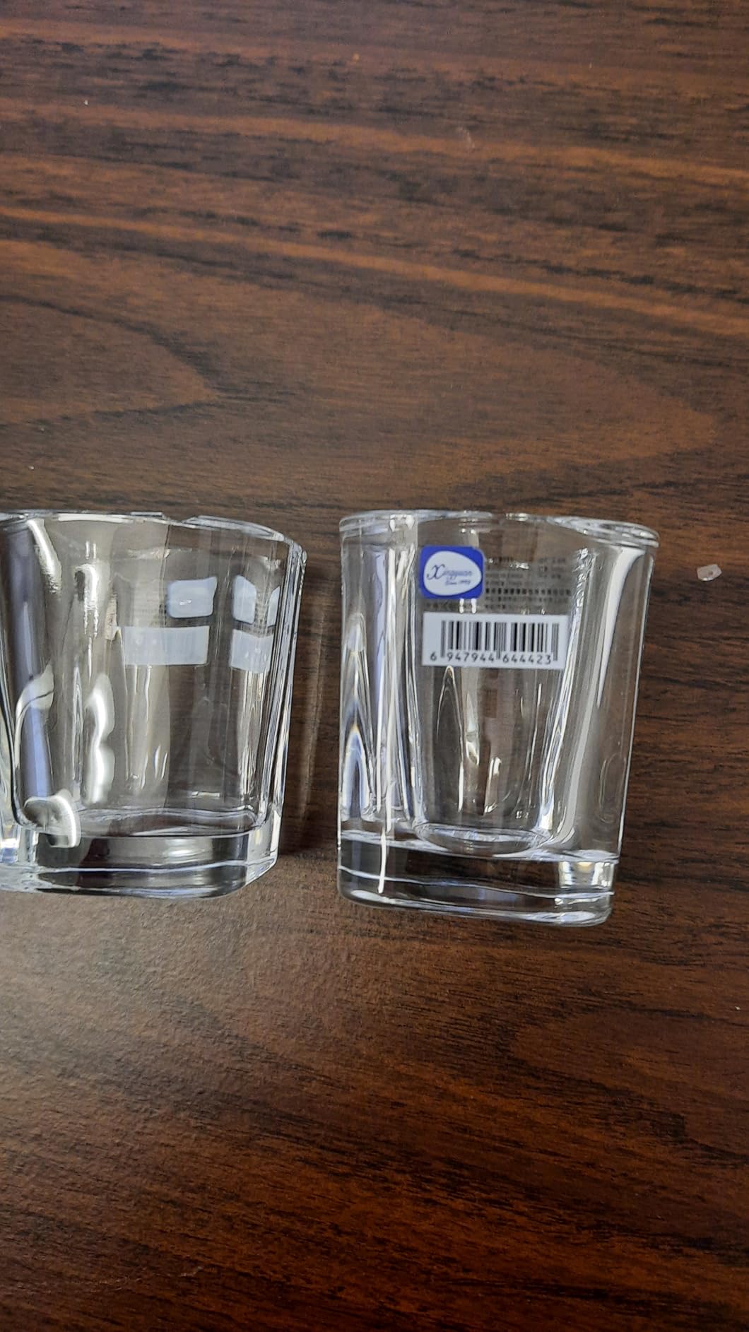 Hlukana 6 Pack Heavy Base Shot Glasses Set, 2.2 oz Clear Tequila Square Shot Glass Bulk customer photo 1