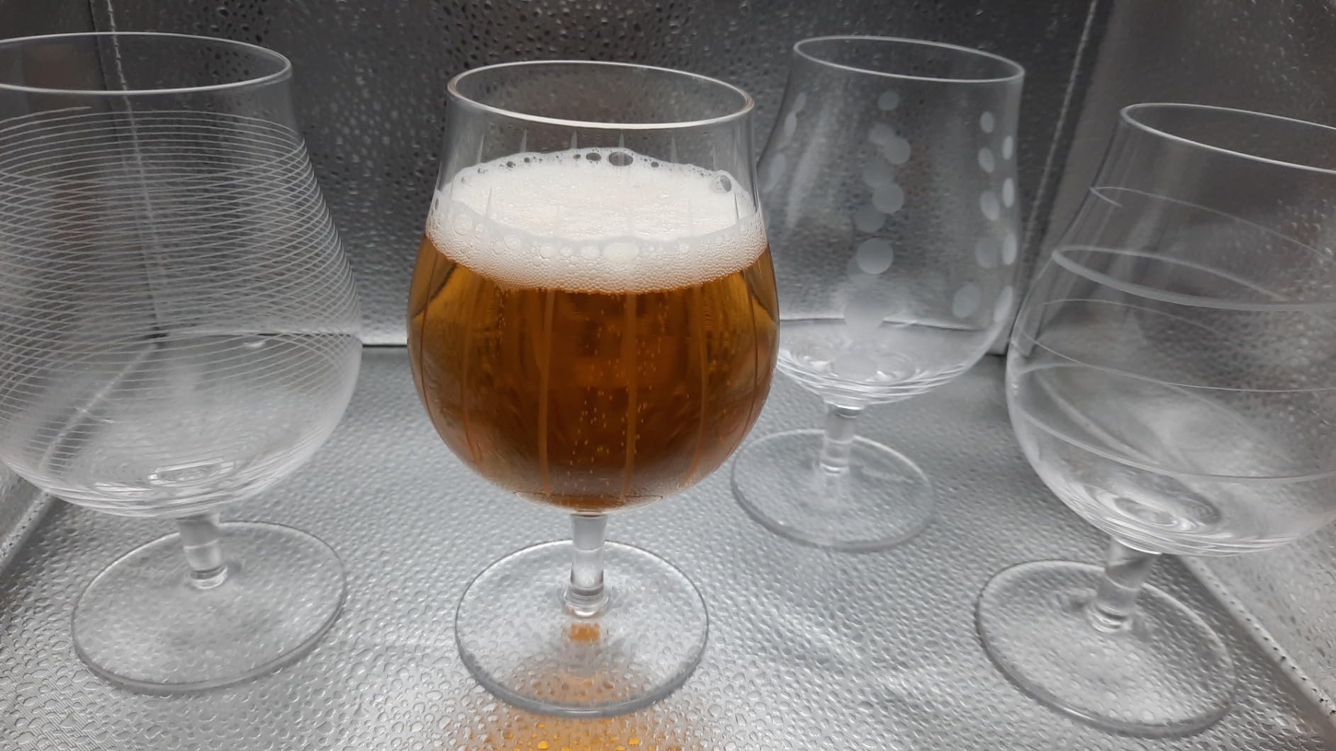 Mikasa Cheers Belgian Beer Glasses, 18 ounce, Set of 4, Clear customer photo 1
