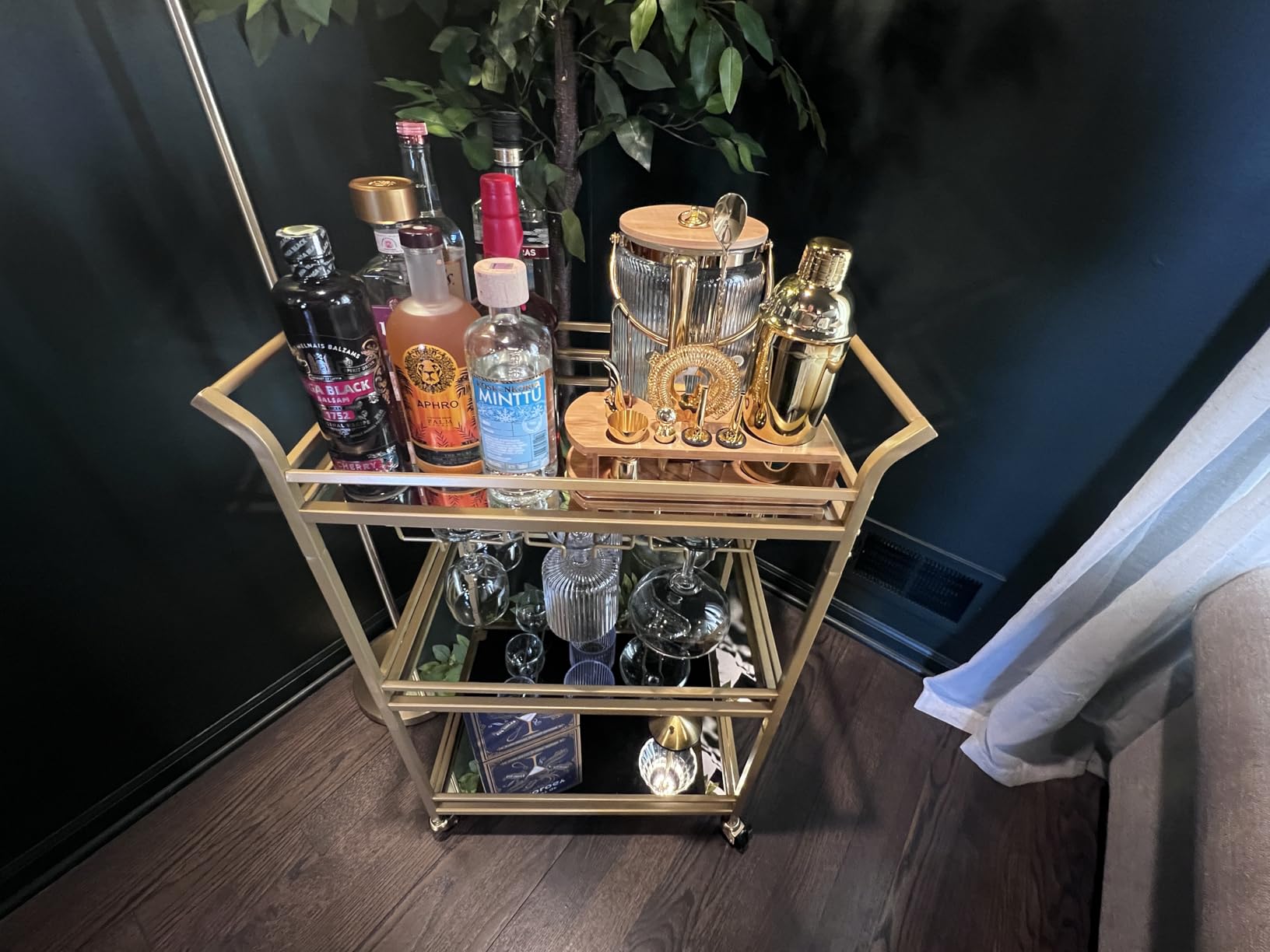 Le'raze Glass Ice Bucket with Airtight Lid, Tong Scooper and Handle - 3L Ribbed Beverage Tub Cocktail Home Bar Accessories, Wine, Beer Chiller for Parties, Champagne Drink Cooler Hinged Handles customer photo 2