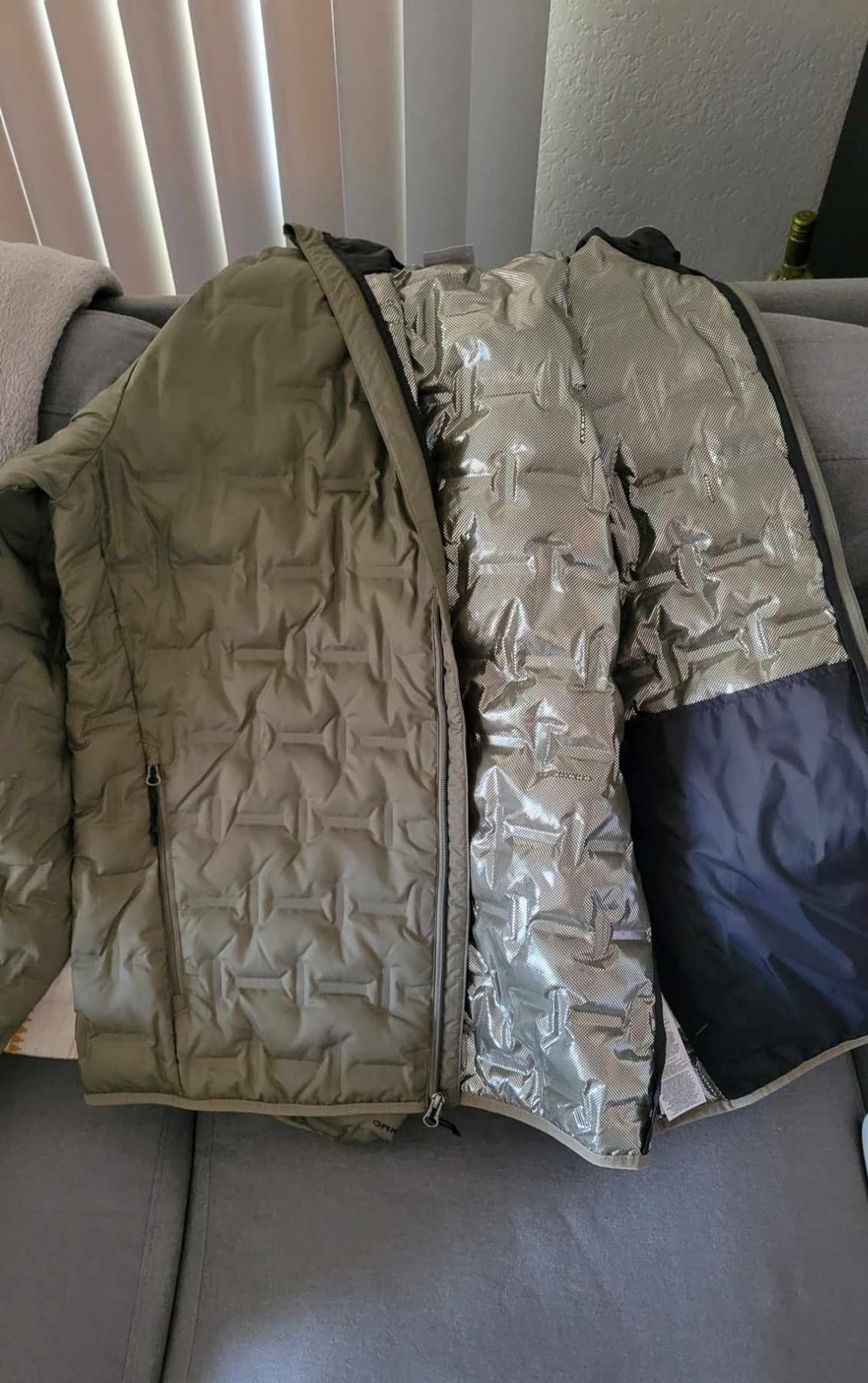 Columbia mens Delta Ridge II Down Hooded Jacket customer photo 2