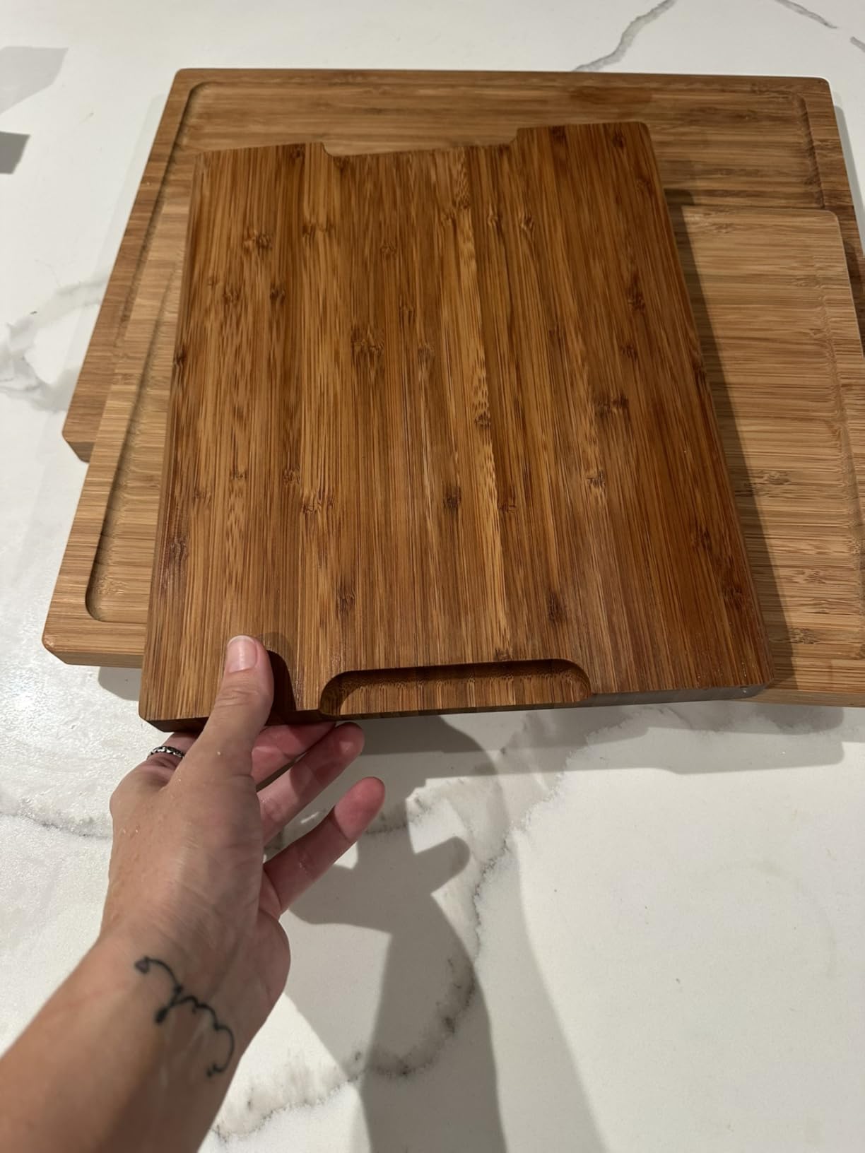 SMIRLY Walnut Cutting Board for Kitchen - Wood Cutting Boards with Handle and Juice Groove for Meal Prep, Serving, Charcuterie - Kitchen Gadgets - Non Toxic Wooden Chopping Board Set of 3 with Holder customer photo 2
