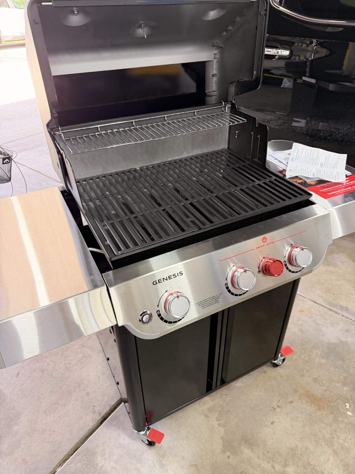Weber Genesis E-325 Liquid Propane Gas Grill for Outdoor Cooking, 3 Burners, Black - Porcelain-Enameled, Cast-Iron Grates, PureBlu Burners & Sear Zone customer photo 1