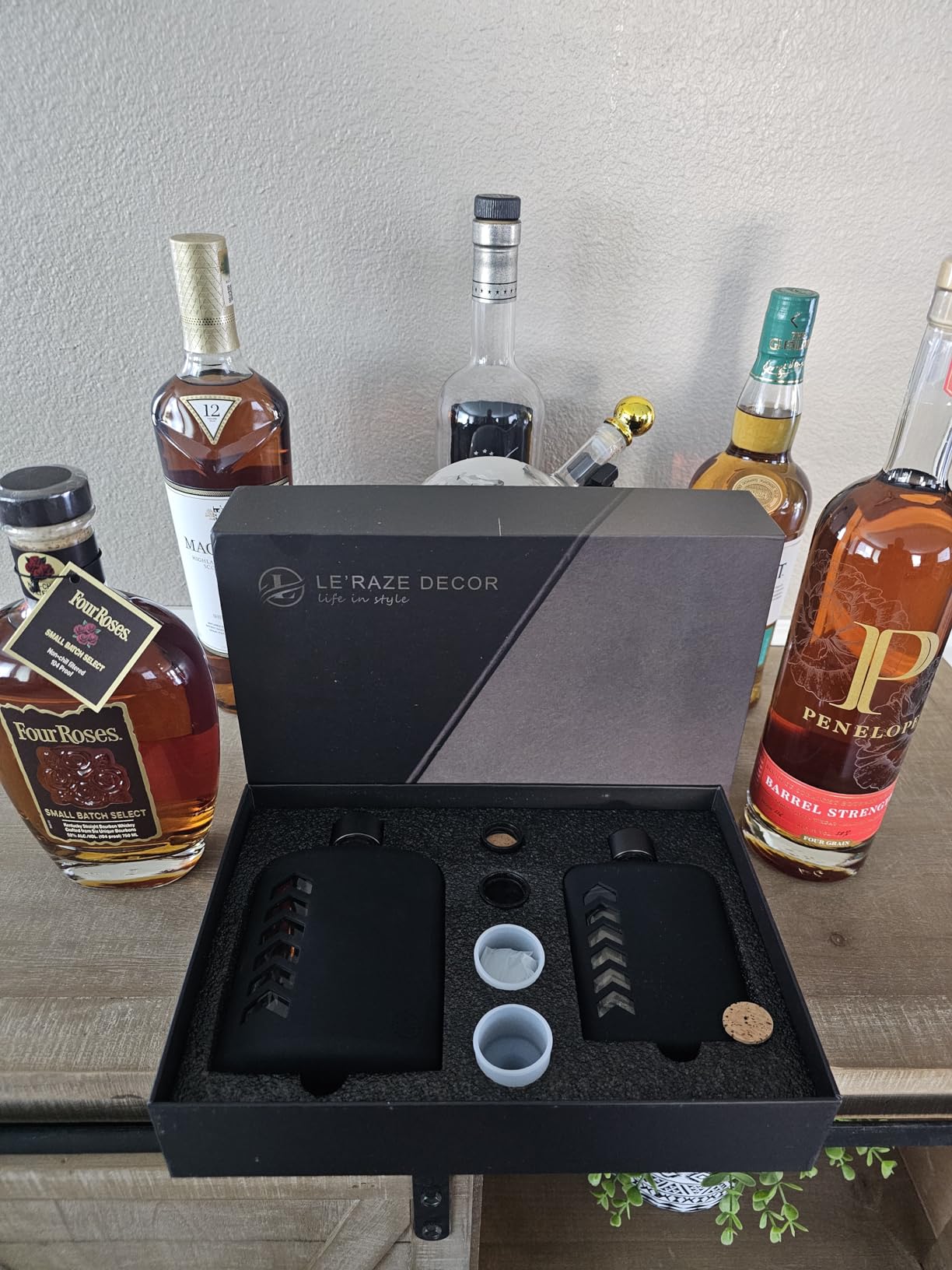 Le'raze Multi Size Glass Flask Set - Includes Metal & Plastic Lids with Cork & Silicone Seals, Funnel, Protective Silicone Sleeve - Drinking Hip Flask Bottle Gift Set for Whiskey, Liquor, Alcohol customer photo 2