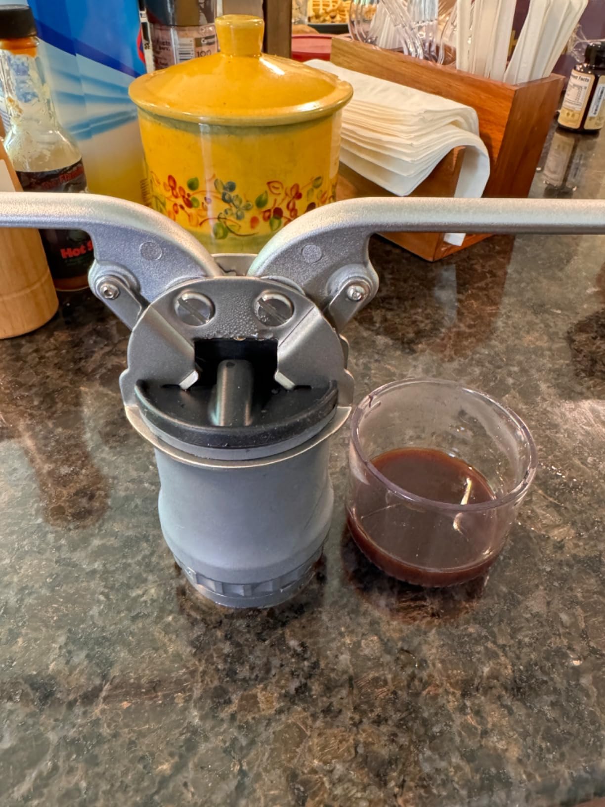 V4 Manual Espresso Machine - Portable Lever Espresso Maker with Non-Pressurized 51mm Basket | Electricity-Free | 590g Lightweight | Travel, Camping & Home | Barista Crema | Made in Korea customer photo 2