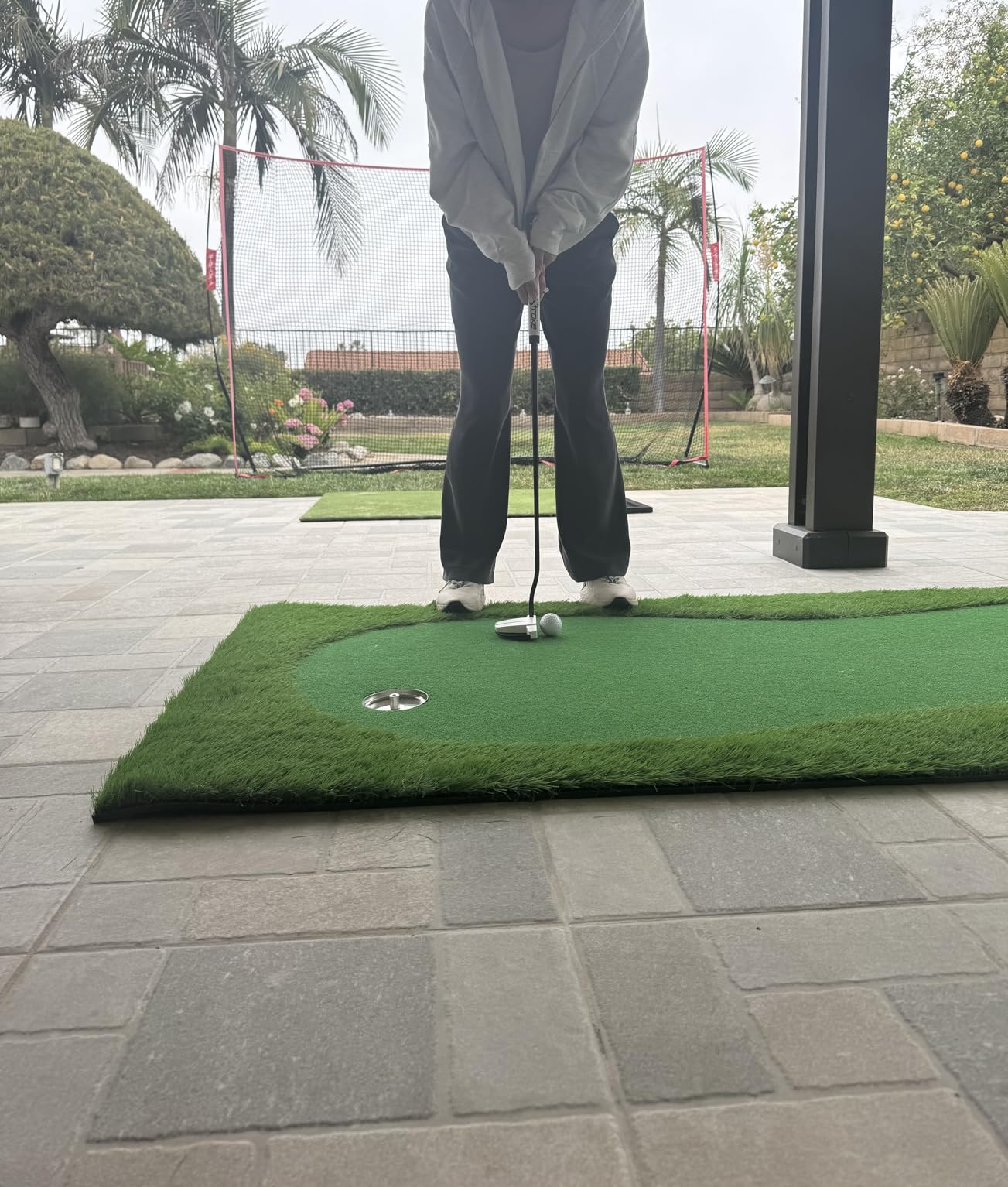 Tangkula 10 FT Golf Putting Green, Large Professional Golf Training Mat with Realistic Artificial Grass Turf, 3 Holes, 3 Flags and Cups for Indoor Outdoor Putting Practice customer photo 2