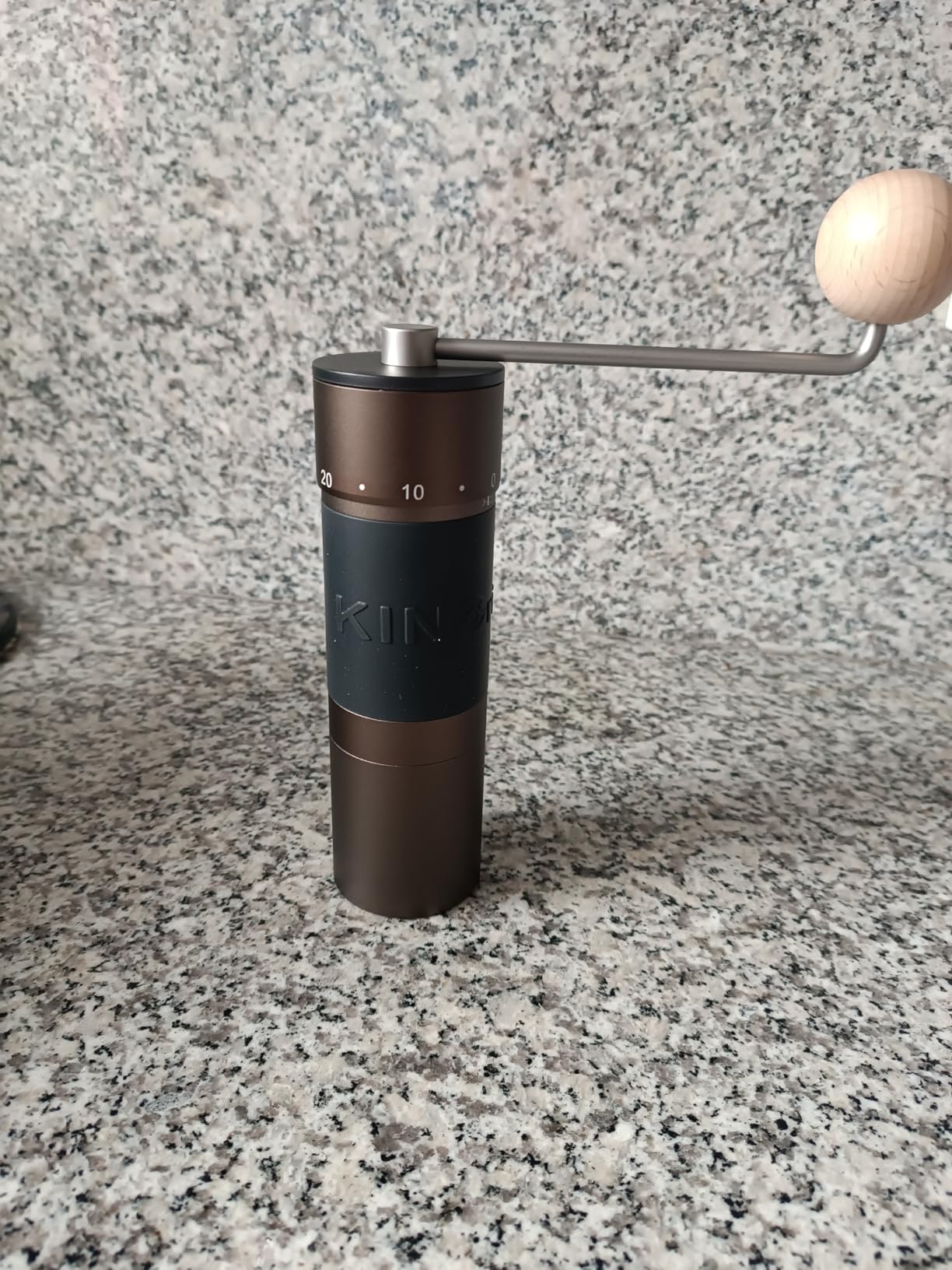 KINGrinder K6 Manual Hand Coffee Grinder with Straight Handle for French Press, Drip, Espresso with Assembly Consistency Stainless Steel Conical Burr Mill, 25-35g Capacity (Iron Gray) customer photo 2