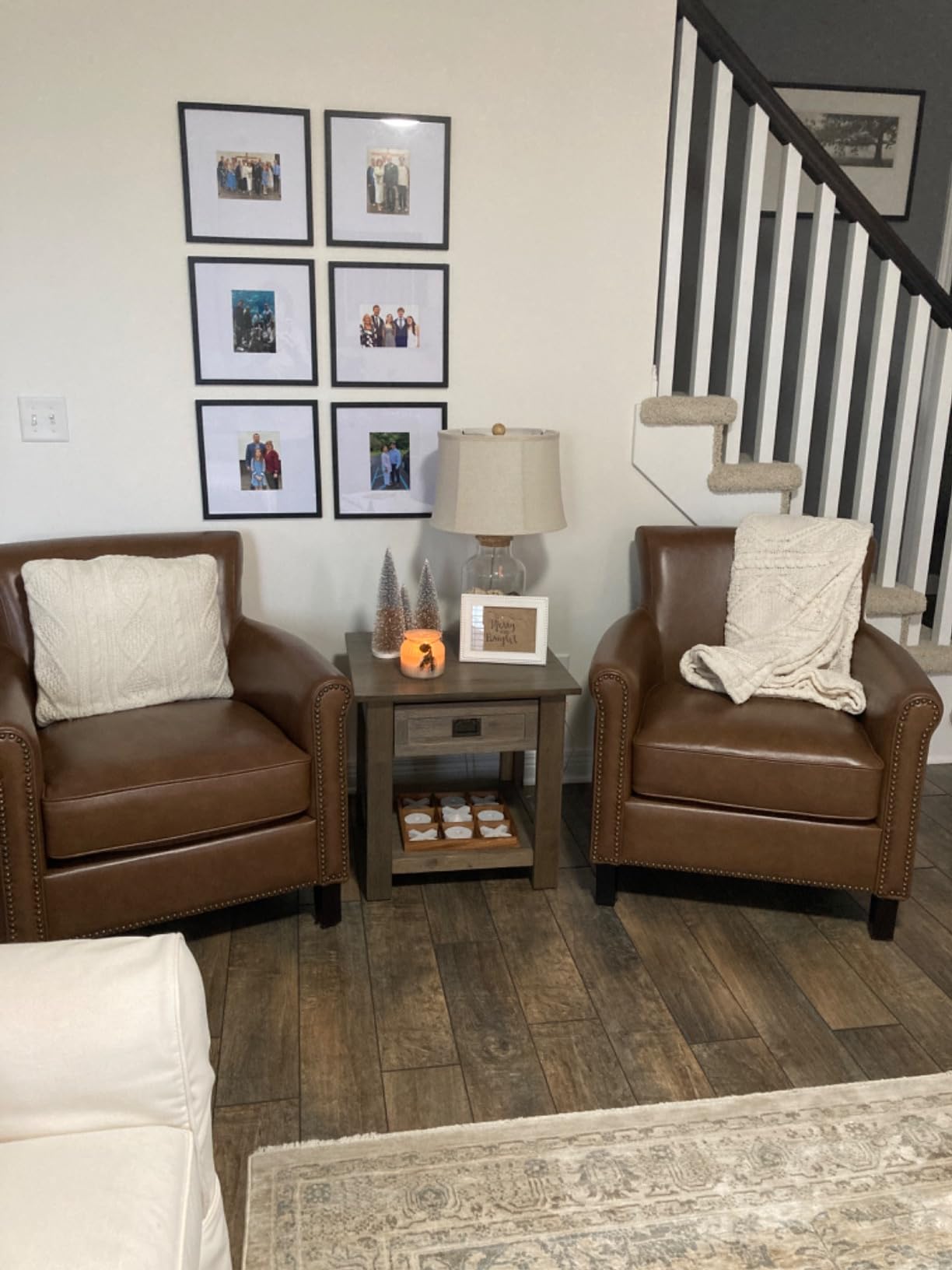 Lexicon 100% Top Grain Genuine Leather Chair, Leather Accent Chairs for Living Room, Solid Wood Frame, Rolled Armrest & Nailhead Trim, Comfy Reading for Bedroom, Office, Waiting Room, Brown customer photo 2