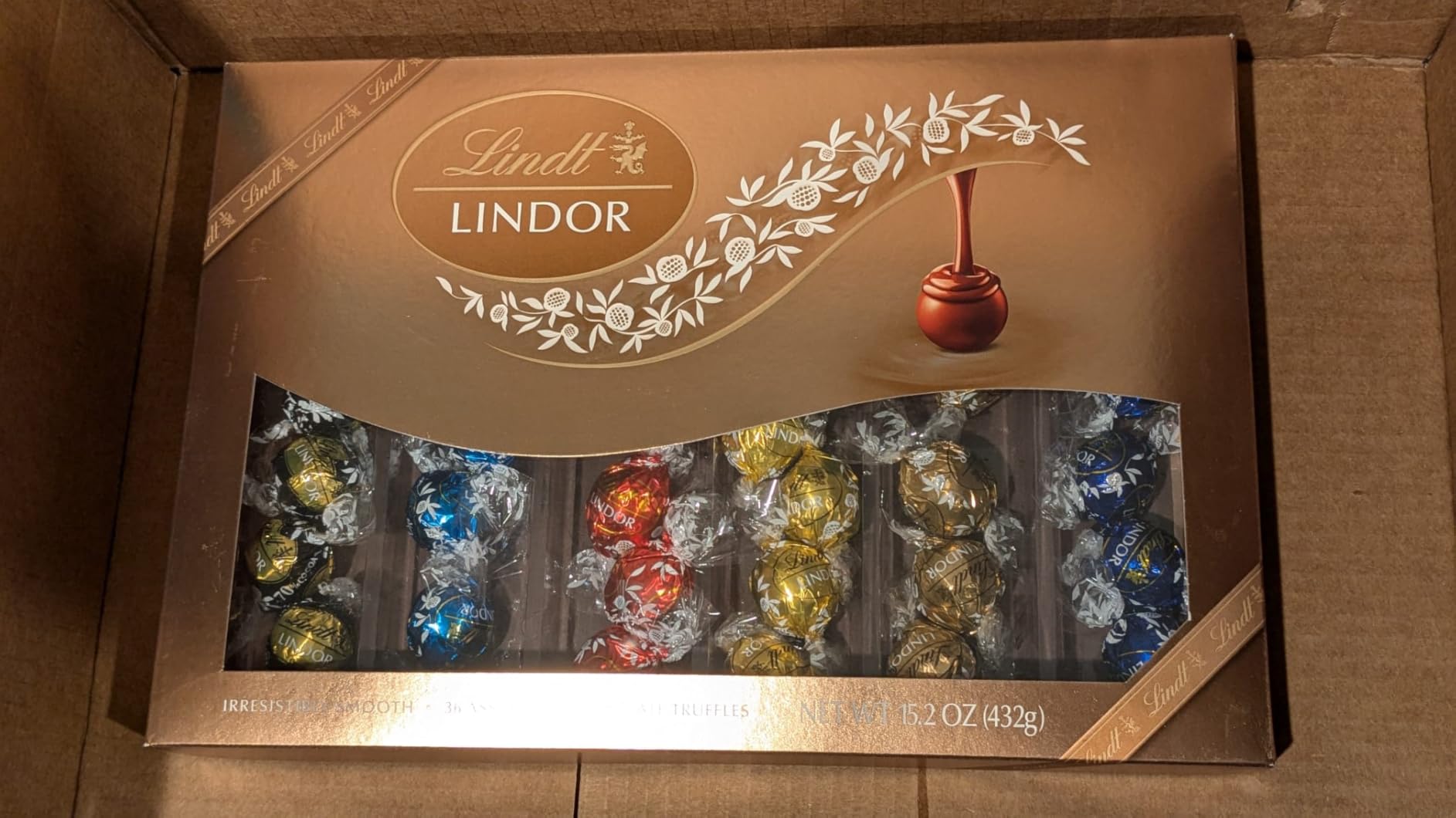 Lindt LINDOR Deluxe Assorted Chocolate Candy Truffles Gift Box, 15.2 oz., Full Size customer photo 1