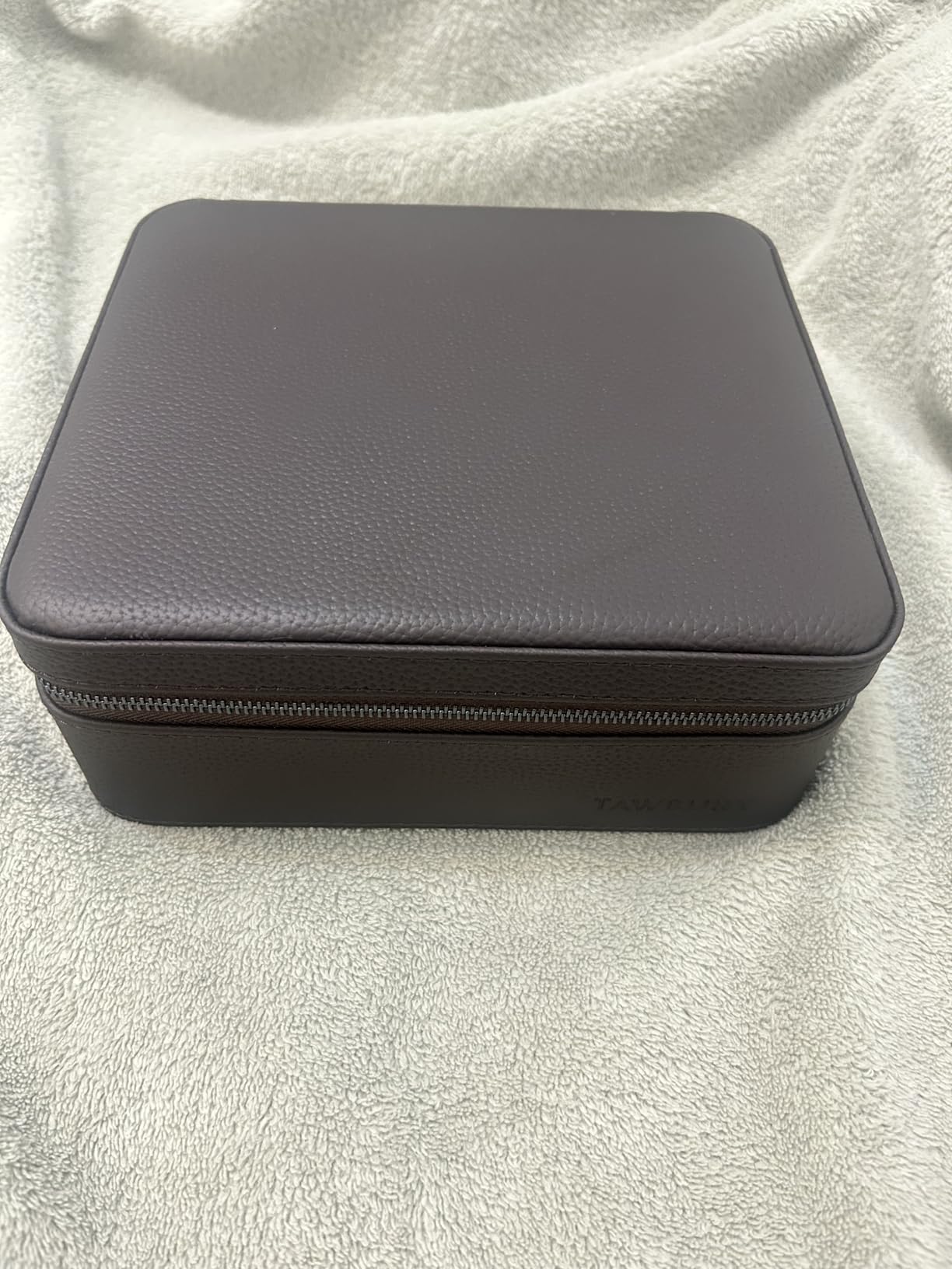 TAWBURY Watch Case - 6 Slot Genuine Top-Grain Leather Watch Box for Men & Women with Extra Wide Pillows for Large Watches - Portable Wristwatch Storage for Home & Travel (Black) customer photo 2