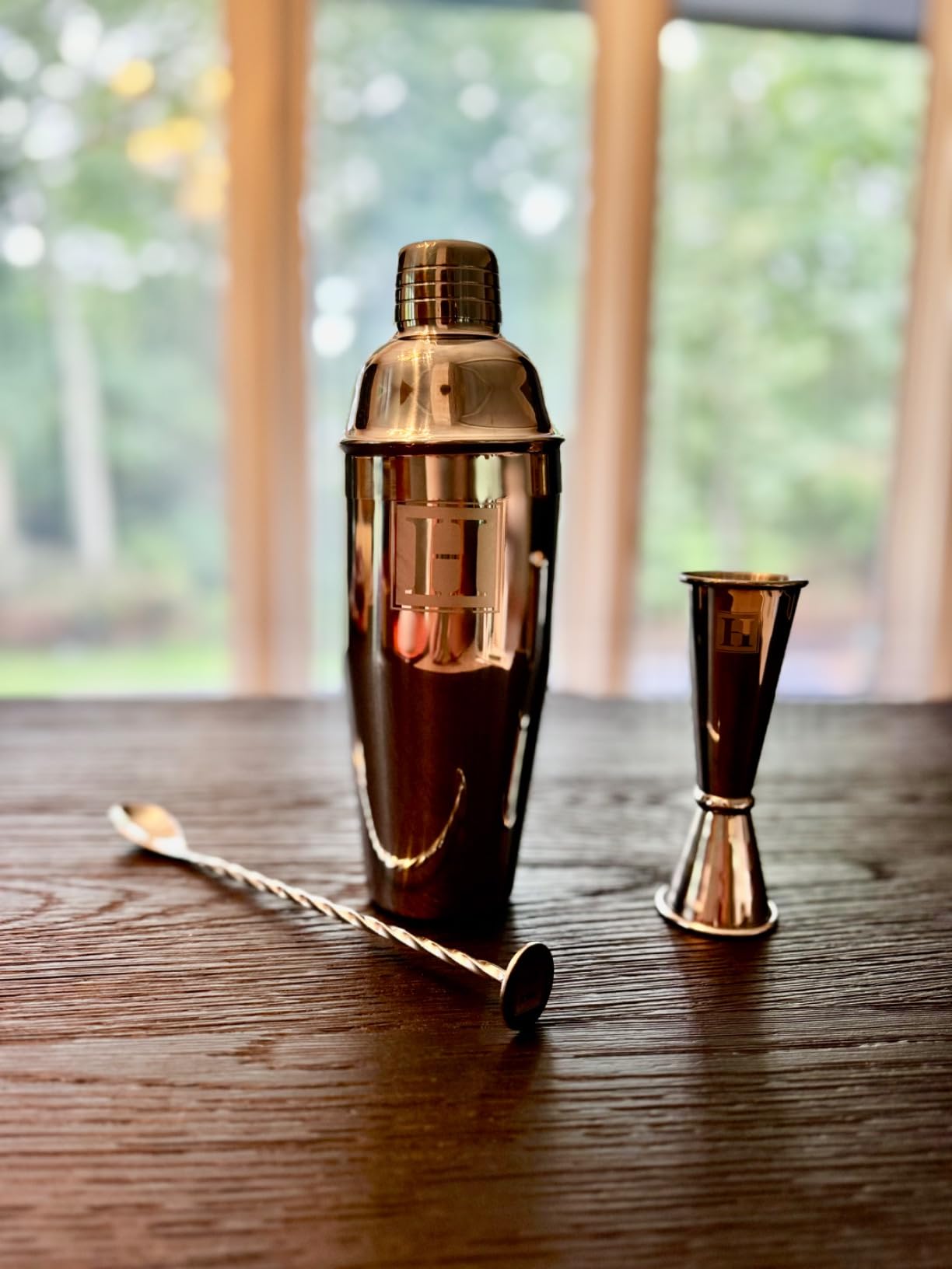 24oz Cocktail Shaker Set with 1 oz 2oz Jigger - Monogram Initials Martini Shaker Set - 304 Stainless Steel Bar Shaker for Margarita,Mojito-Personalized Gift for Friend,Husband-M customer photo 1