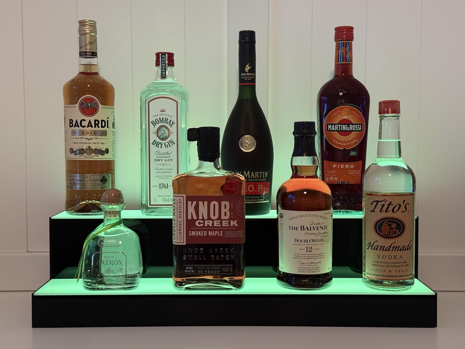 VEVOR LED Lighted Liquor Bottle Display, 3 Tiers 48 Inch Commercial Illuminated Home Bar Shelf, 3 Steps Whiskey Rack Stand, Acrylic Drink Shelves with RF Remote & App Control, and Multicolor Light customer photo 1