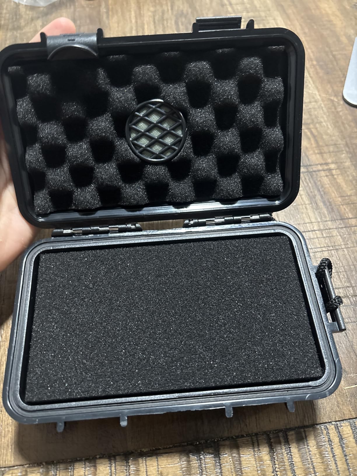 Cigar Humidor, ClGCRAFT Travel Cigar Humidor Box - Portable Cigar Case with Humidifier Disc, Waterproof, Essential Airtight Travel Humidor Kit for Cigar Aficionados (Holds up to 4 Cigars) customer photo 2