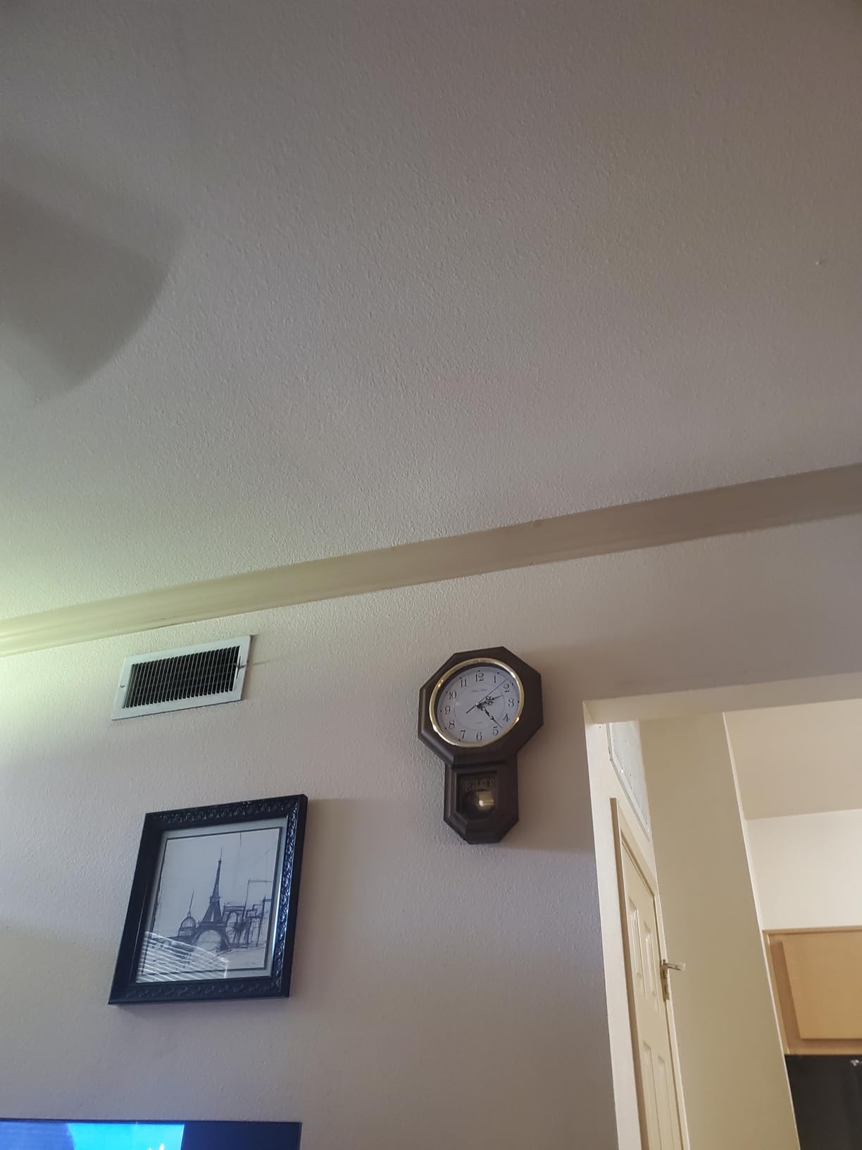 Pendulum Wall Clock Battery Operated, Imitation Wood Plastic Regulator Clock with Pendulum,Vintage Decorative Wall Clocks for Living Room,Farmhouse,Office,Bedroom,Kitchen,Wall Decor customer photo 2