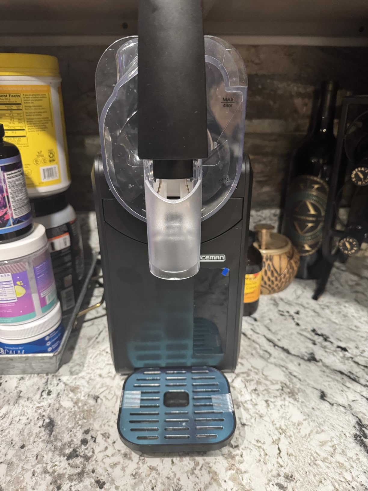 Iceman by Chefman Slush-Ease 68oz Slushie Machine, 48oz Liquid Capacity Frozen Drink Maker & Slushy Machine with 5 Presets and LED Display, Perfect for Frozen Margaritas, Frappes, Smoothies & Shakes customer photo 2