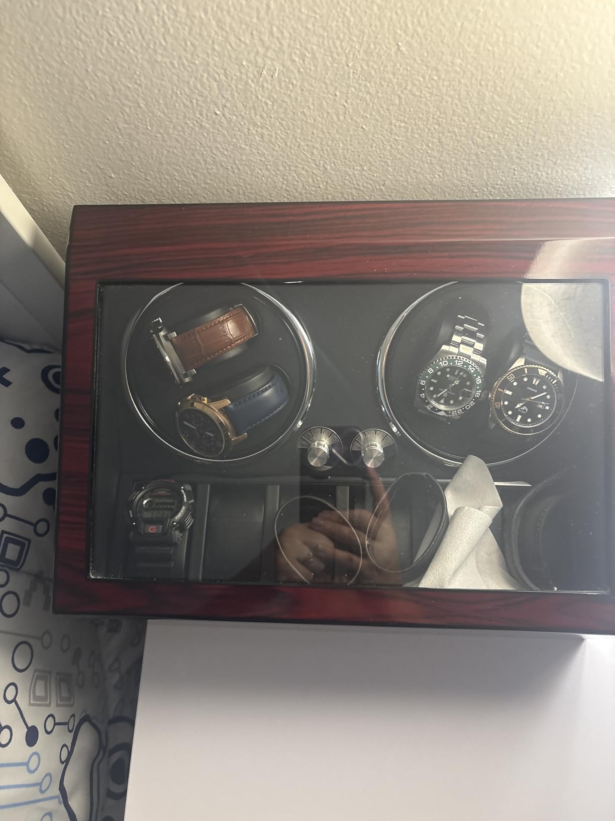 ANWBROAD Watch Winder for Automatic Watches 4+6 Watch Rotator and Storages with Super Quiet Motor LED Backlight Piano Paint Watch Turner 4 Rotating Modes UJWW002R customer photo 1