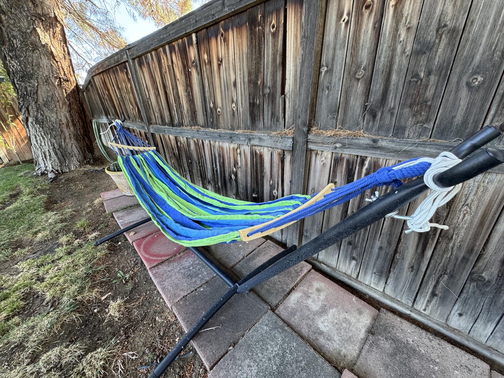ANAGOO Double Hammock with Stand, 2 Person Hammock with Anti-Rollover Spreader Bar, Adjustable Height Heavy Duty Steel Stand, 500LB Capacity Portable Hammock for Patio Backyard Camping, Wide Blue customer photo 2