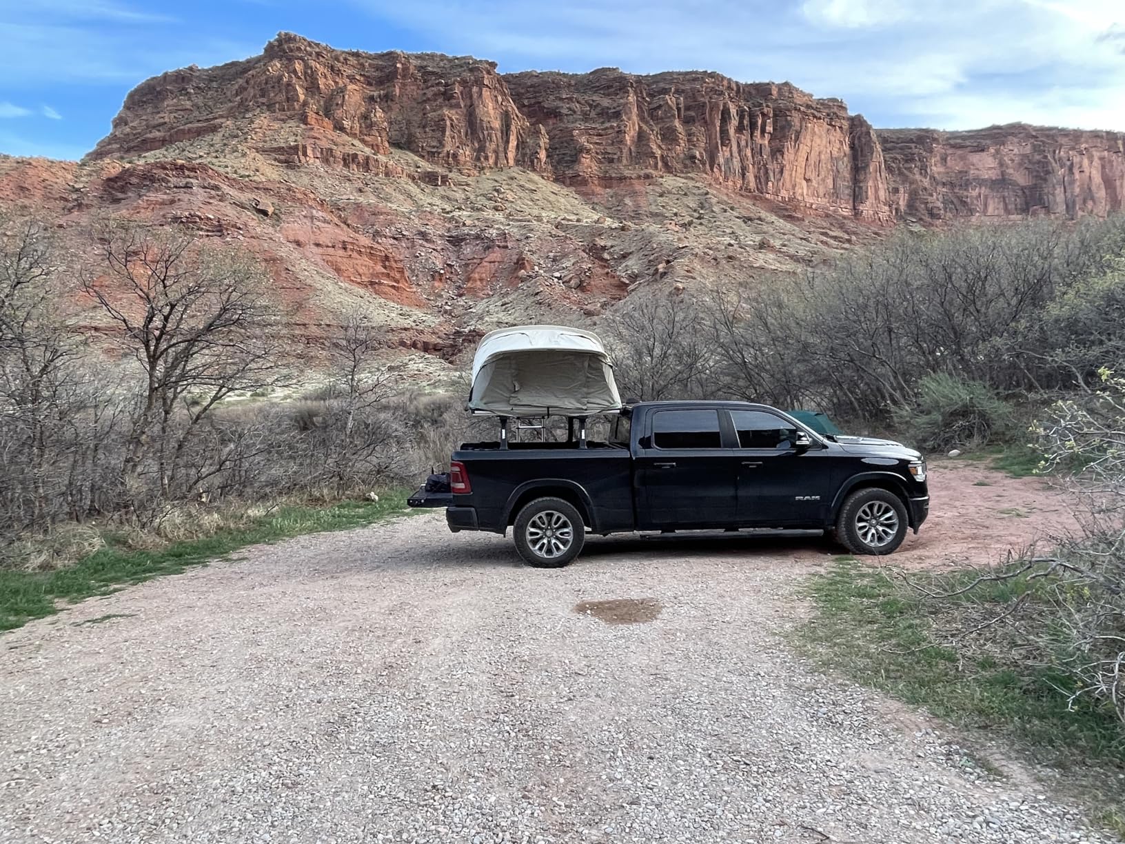 Thule Approach Rooftop Tent - Medium customer photo 2