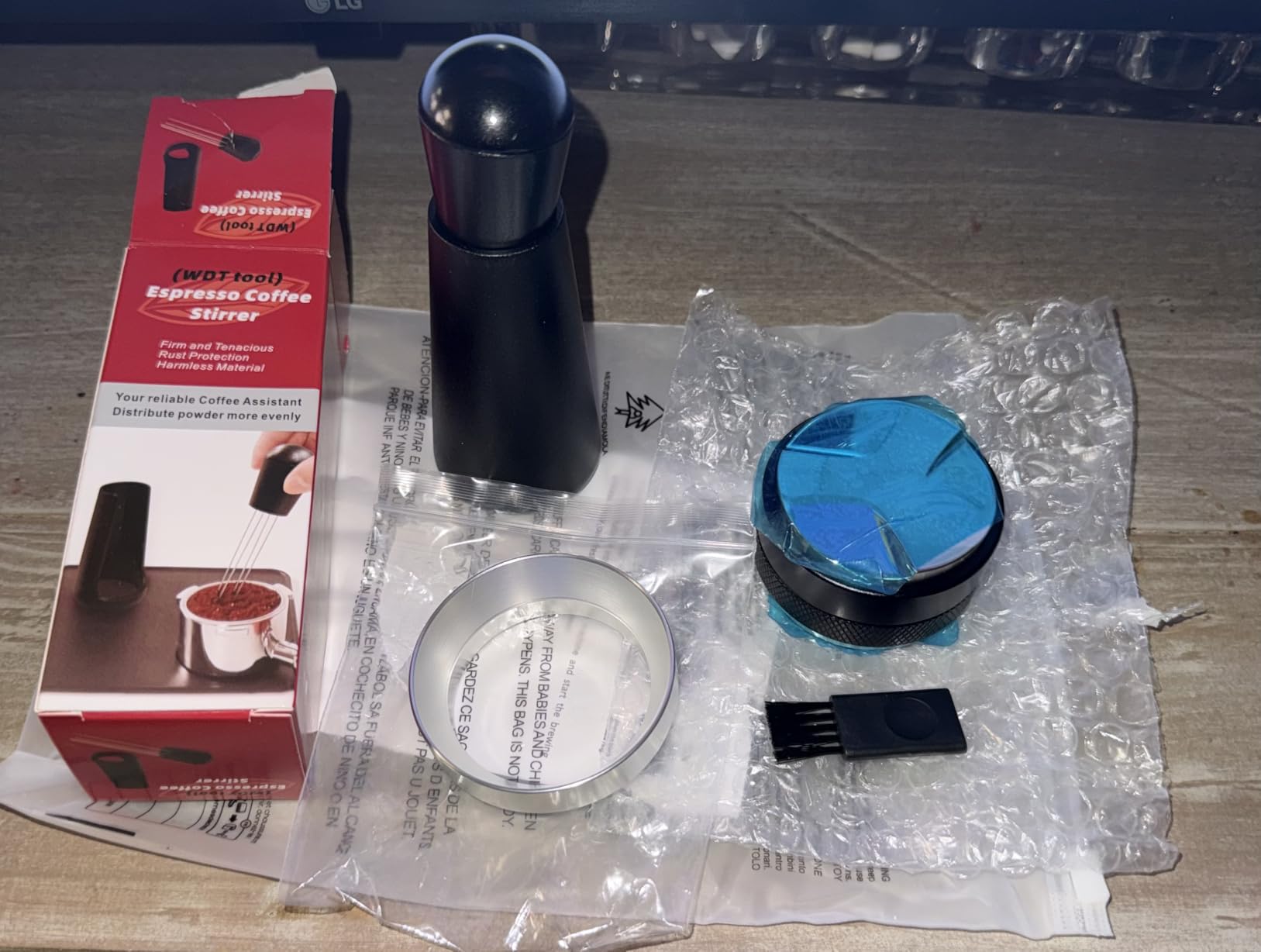 Reoszeank 51mm Espresso Accessories Kit, Coffee Distributor and Tamper Leveler, WDT Tool and Dosing Funnel Set Fits Delonghi CASABREWS and atatix 51 mm Espresso Machines and Portafilters customer photo 1