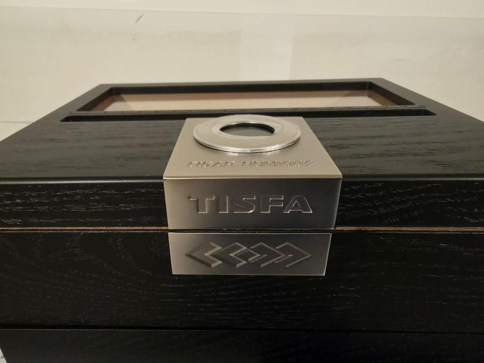 TISFA Cigar Humidor, Cedar Wood Desktop Humidor Box with Digital Hygrometer, Adjustable Humidifier, Accessory Drawer, Divider, Cigar Length Measurement, Glass Top Storage Holder Cigar Case (Black) customer photo 2