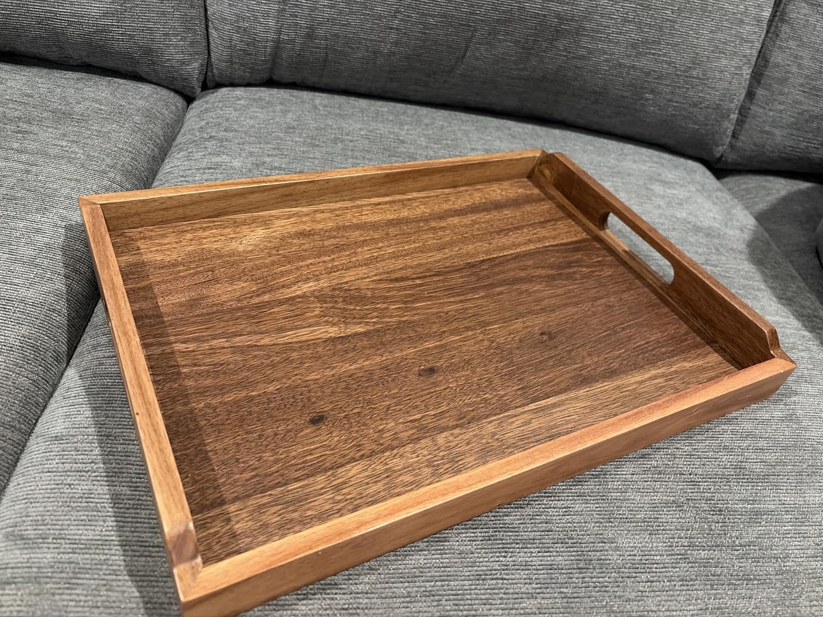 Amazon Basics Wooden Serving Tray with Built-in Handles, Acacia Wood, 17 x 12 in. customer photo 2