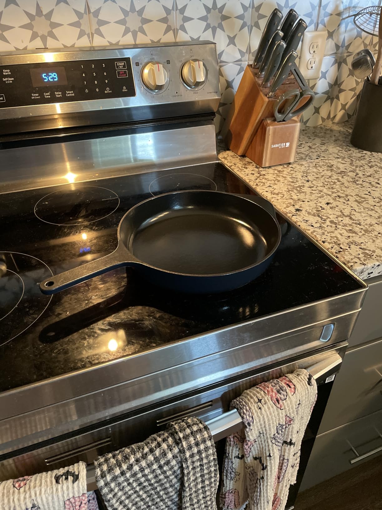 Caraway Cast Iron Skillet - 8