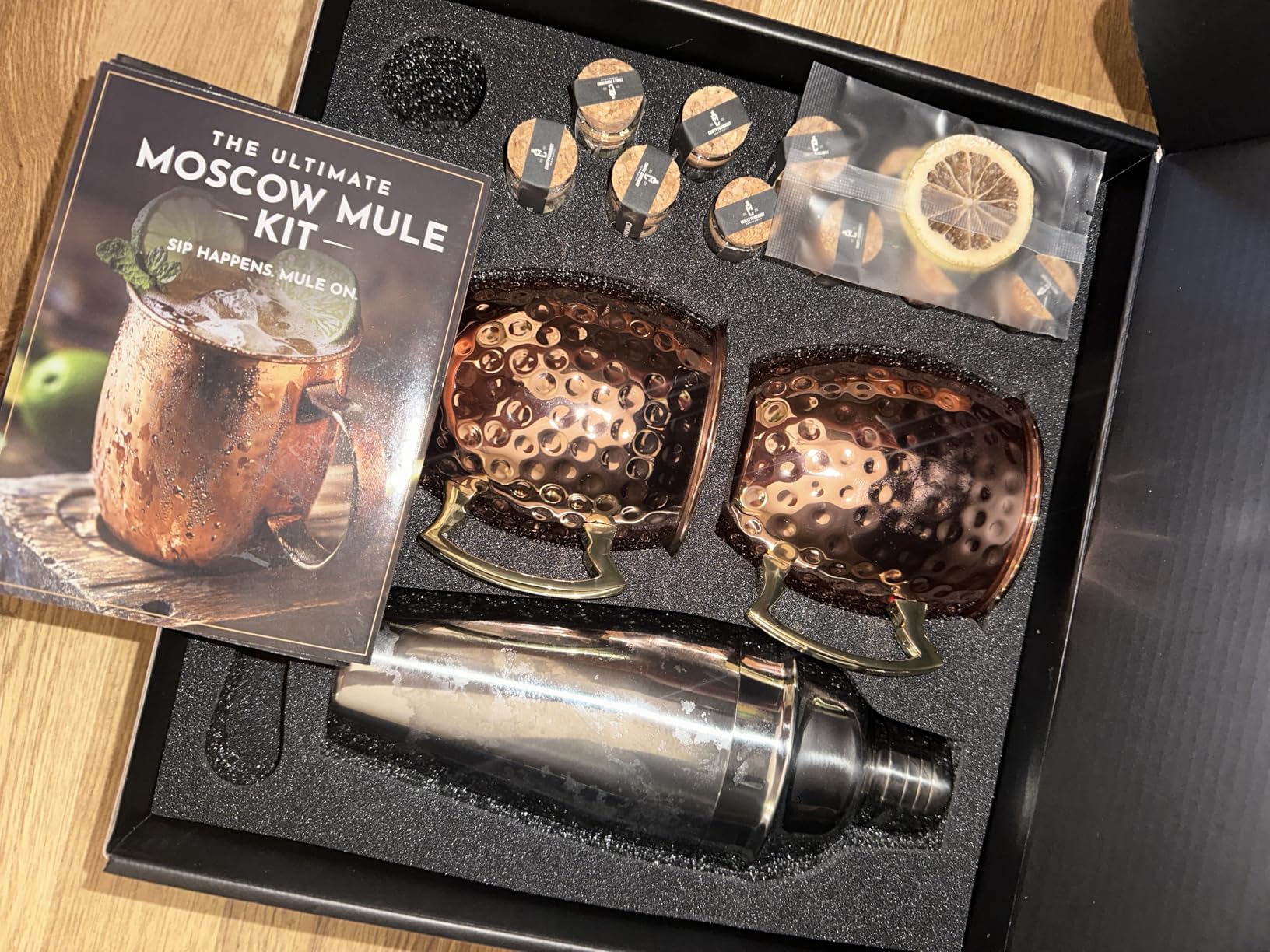 Margarita Kit Gift Set - 5 Botanicals - 2 Glasses - Stainless Steel Shaker & Jigger - Citrus Squeezer - Lime Infused Salt - Dried Lime - Recipe Book - Infusion Cocktail Kit customer photo 2