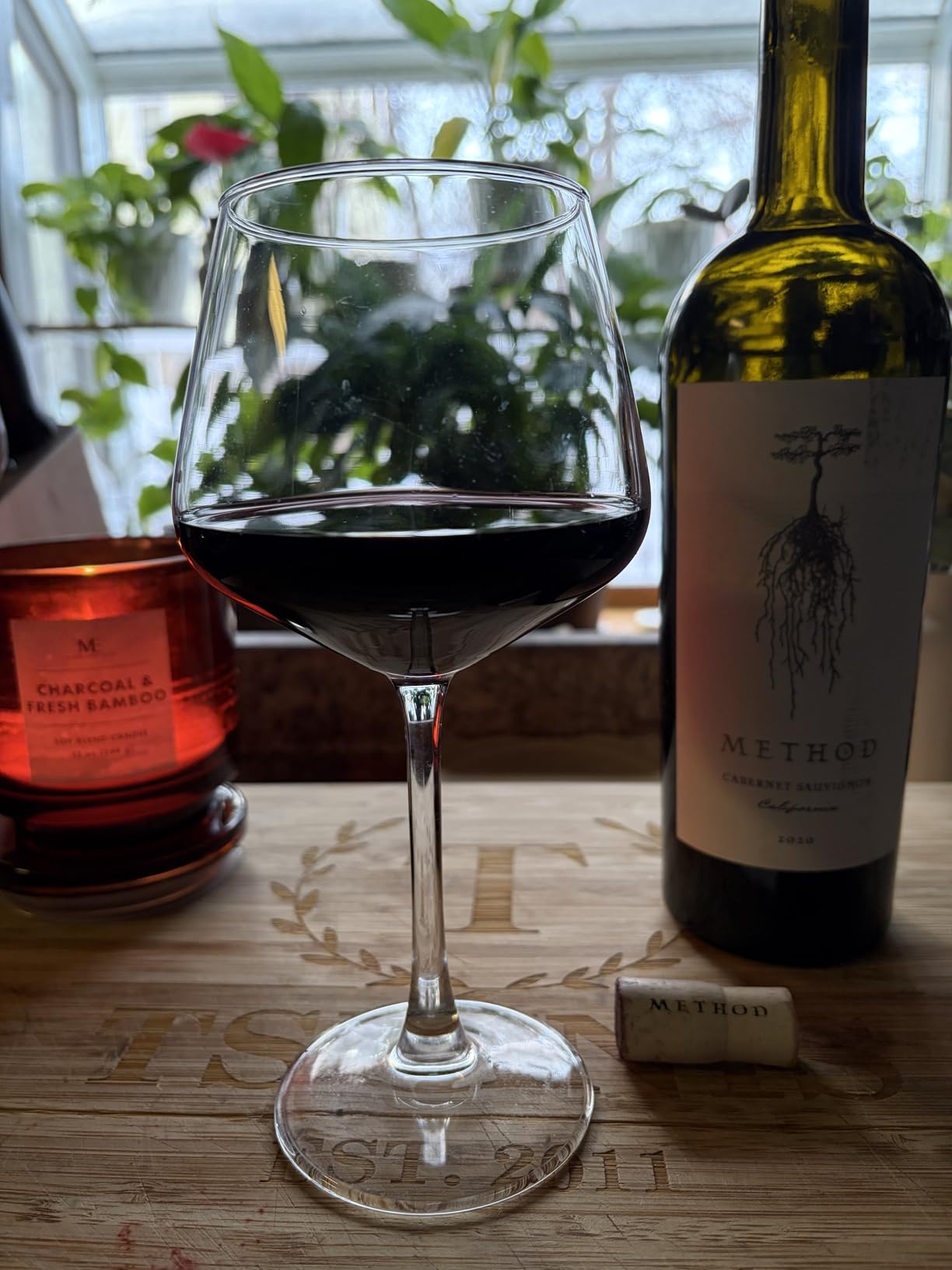 Amazon Basics Stemless Red Wine Glasses, 18 oz., Dishwasher-Safe, 4-Piece Set customer photo 1
